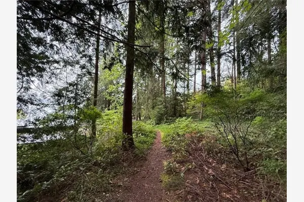 LOT 10 Elphinstone Avenue