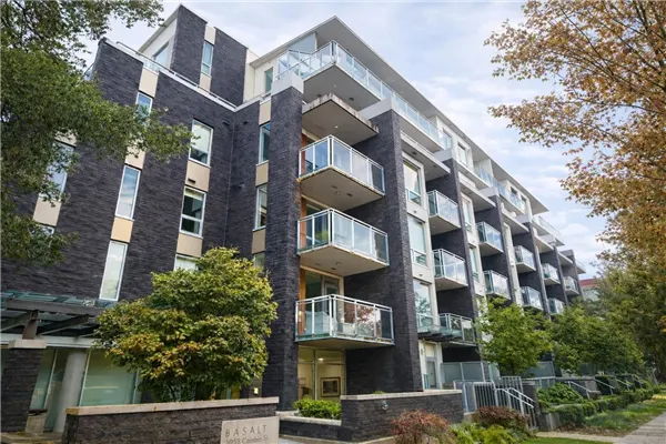 5058 Cambie Street #409