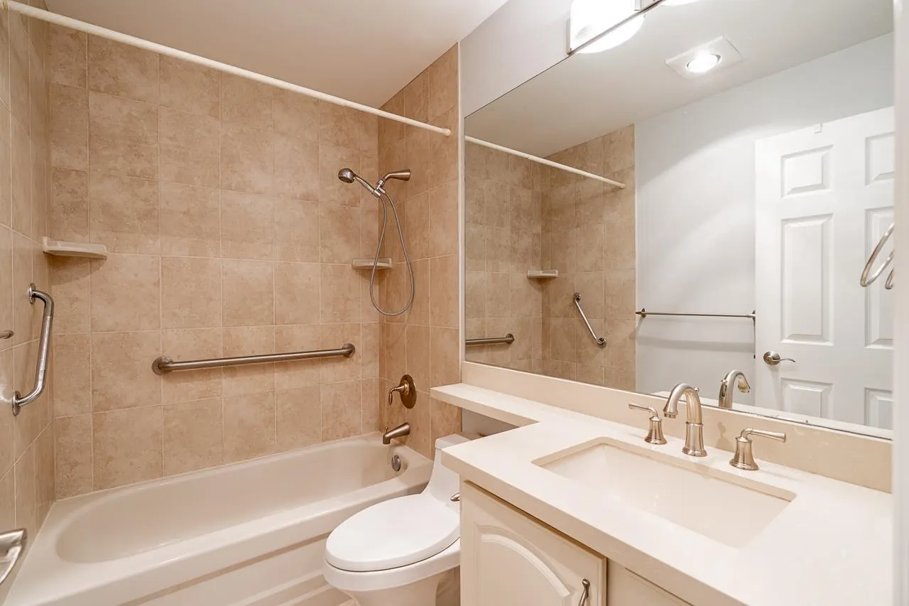 3080 Lonsdale Avenue #318