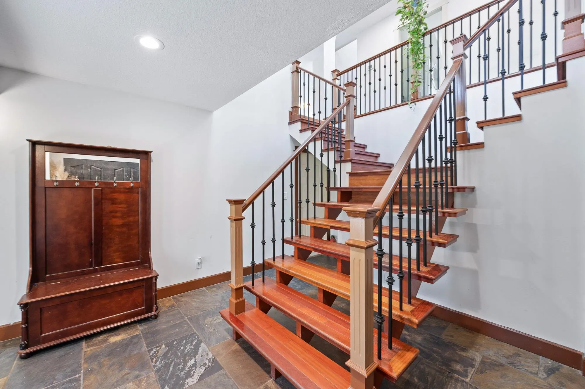 15227 Sheridan Drive
