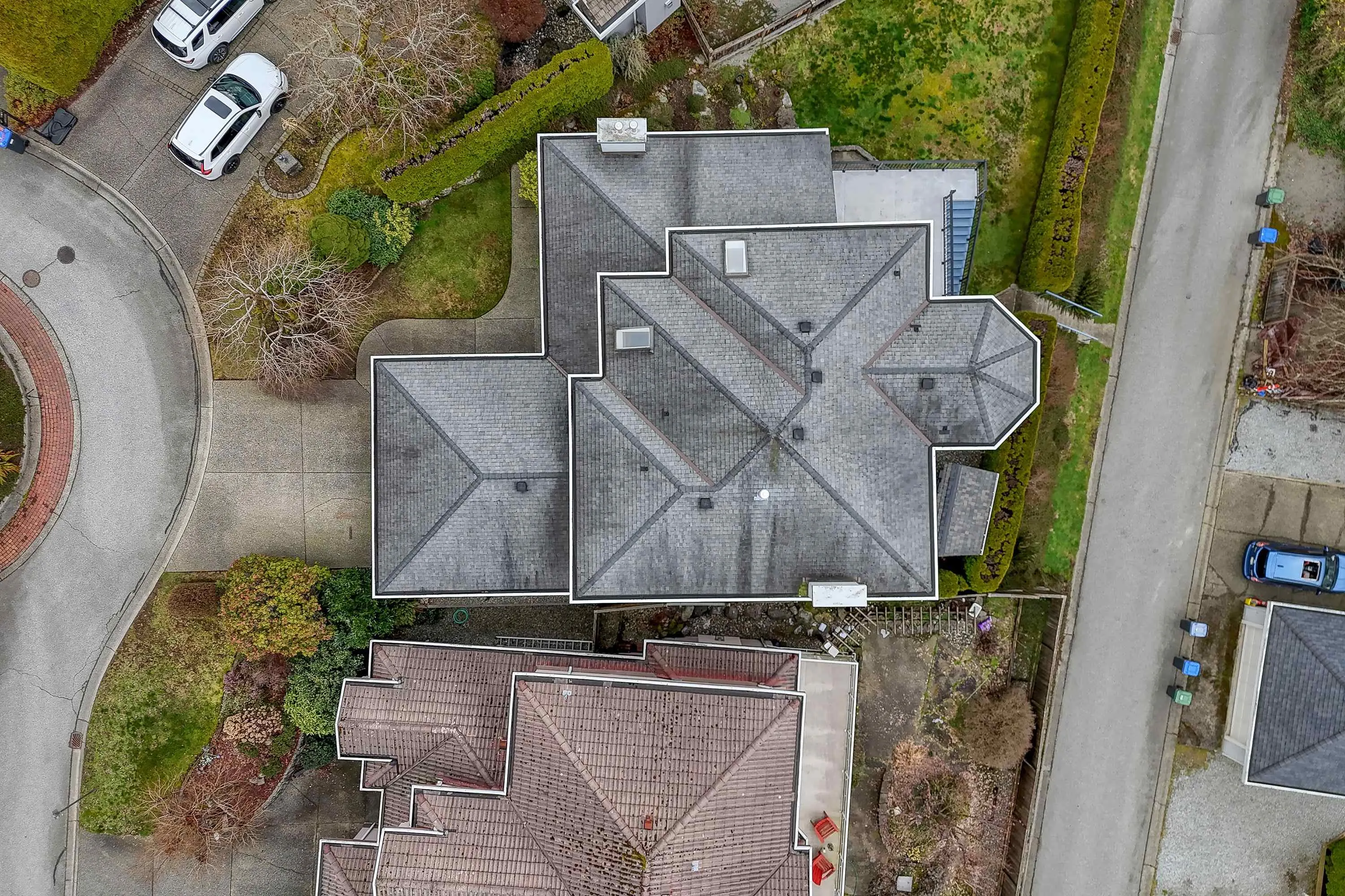 8 Greystone Place