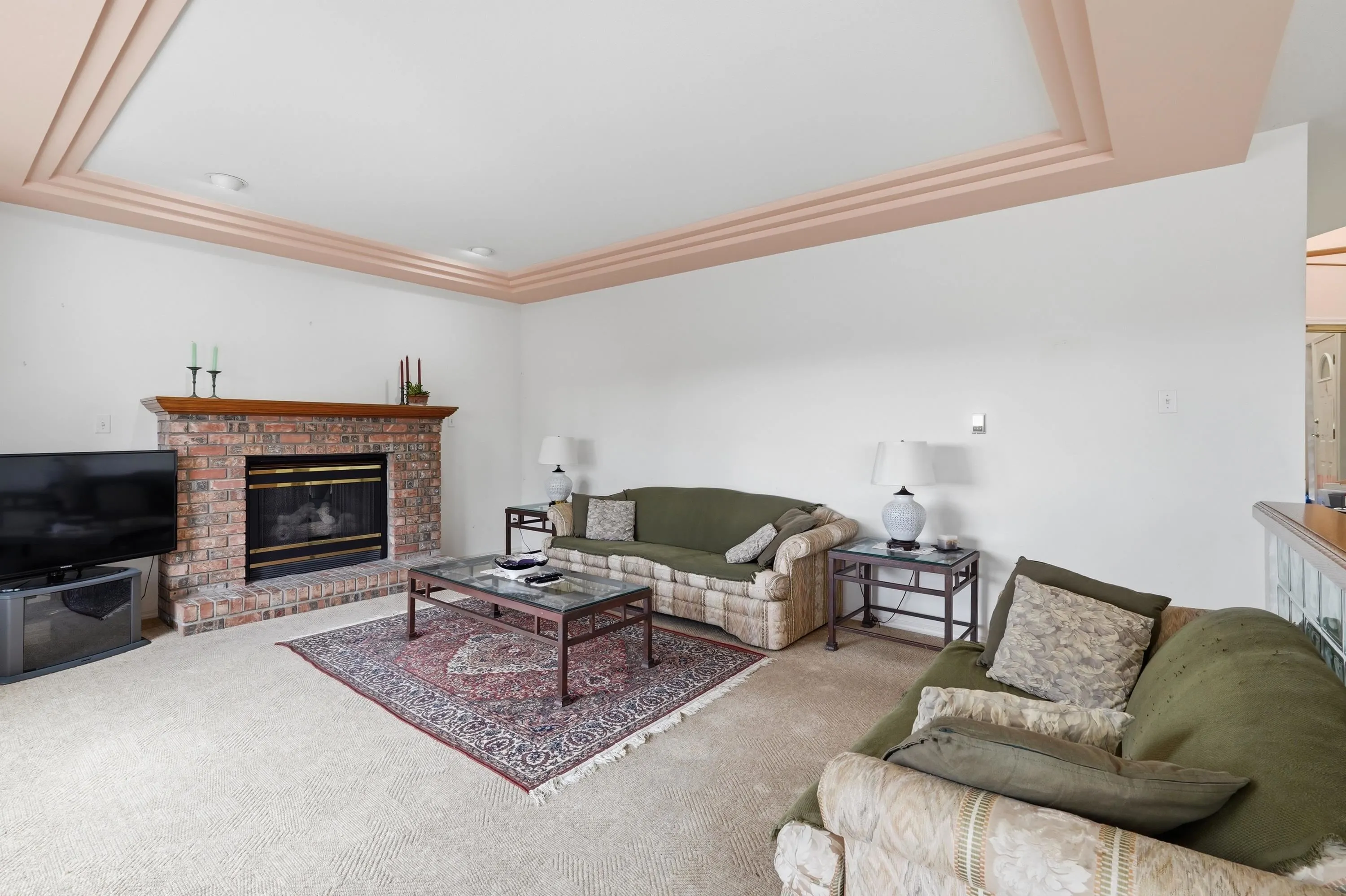 8 Greystone Place