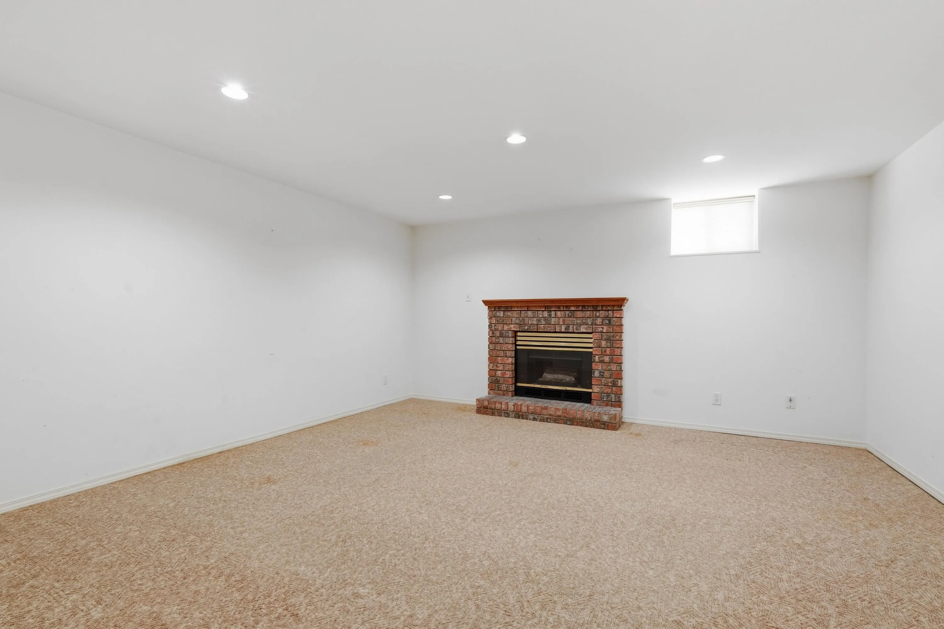 8 Greystone Place