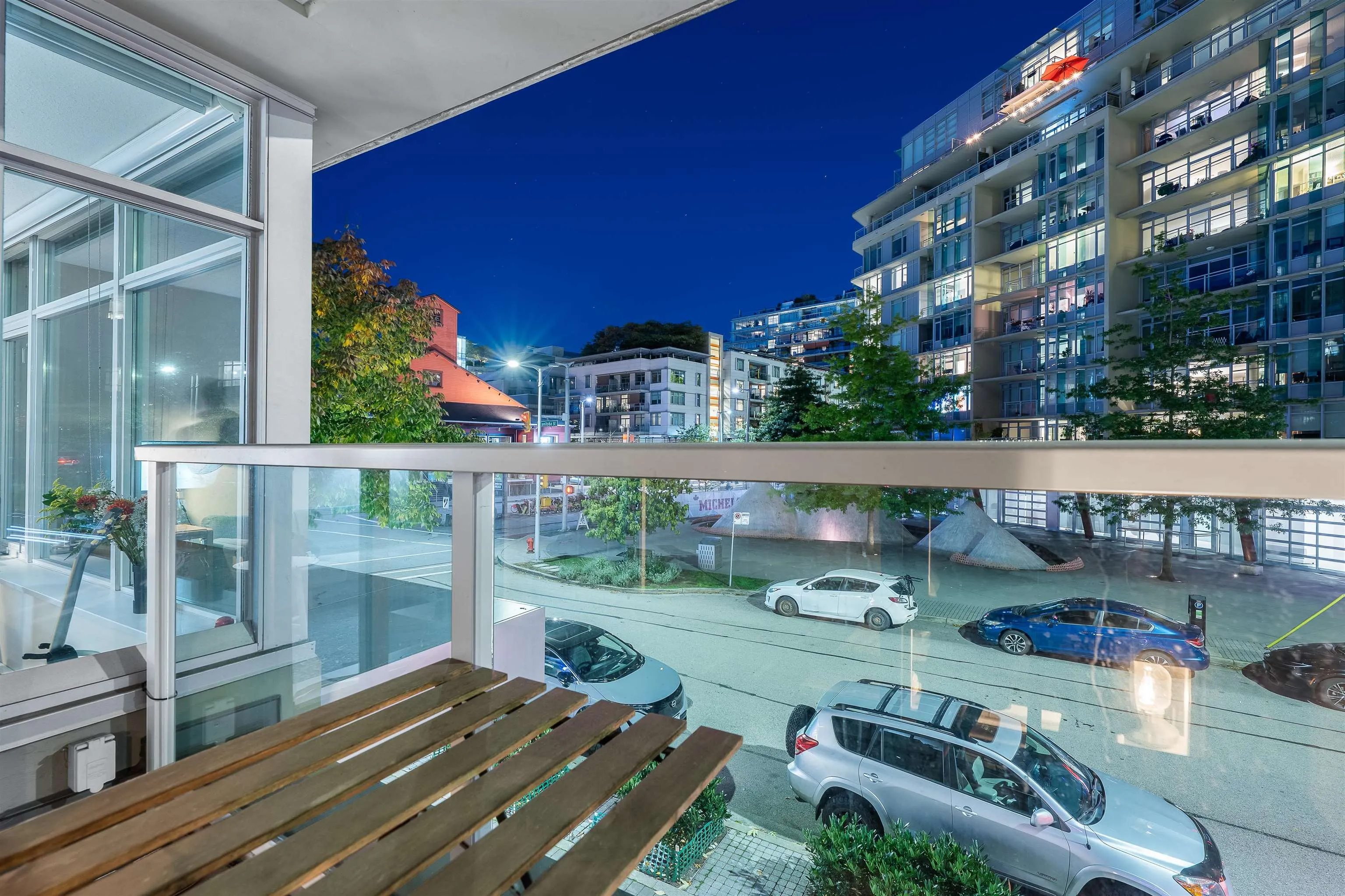 108 W 1st Avenue #257
