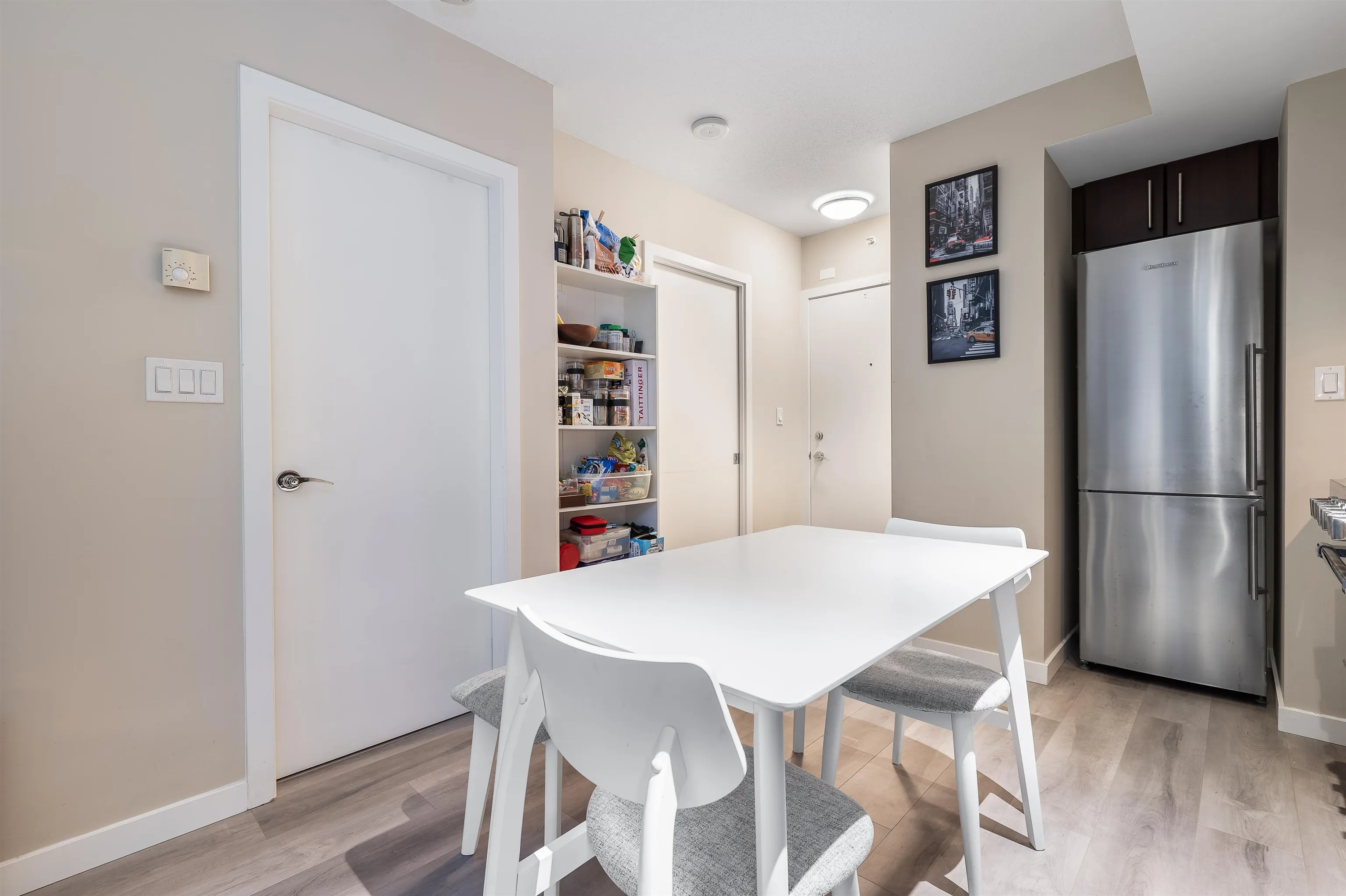 108 W 1st Avenue #257
