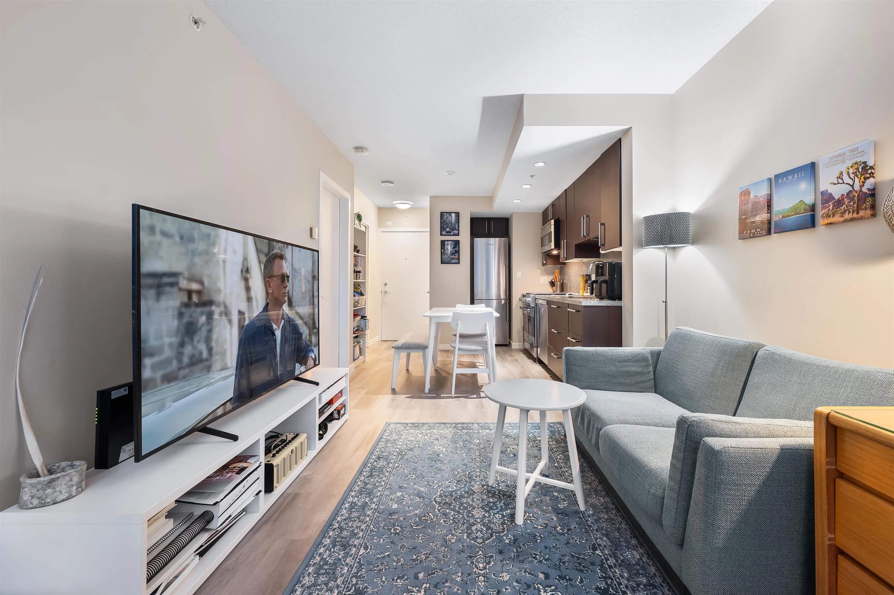 108 W 1st Avenue #257