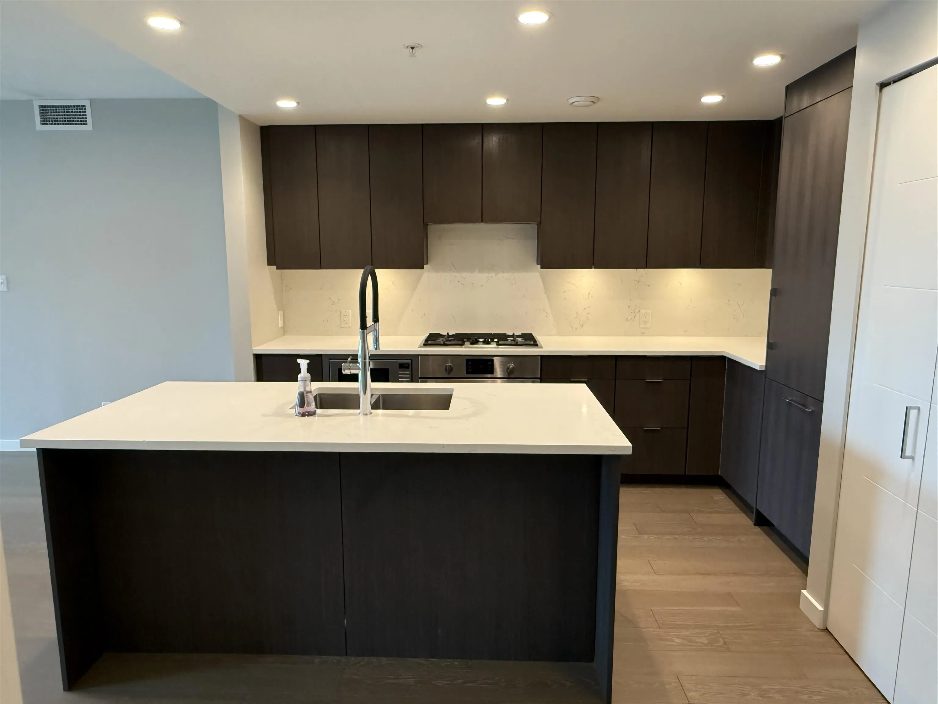 2888 Cambie Street #806