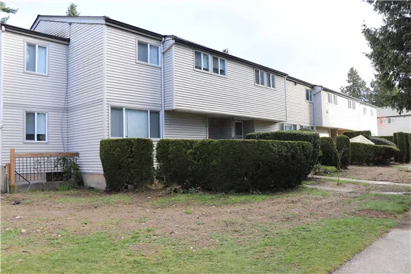 3421 E 49th Avenue #39