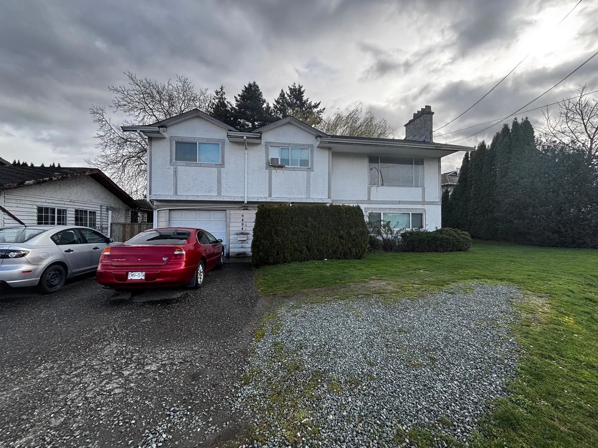 6484 Vedder Road