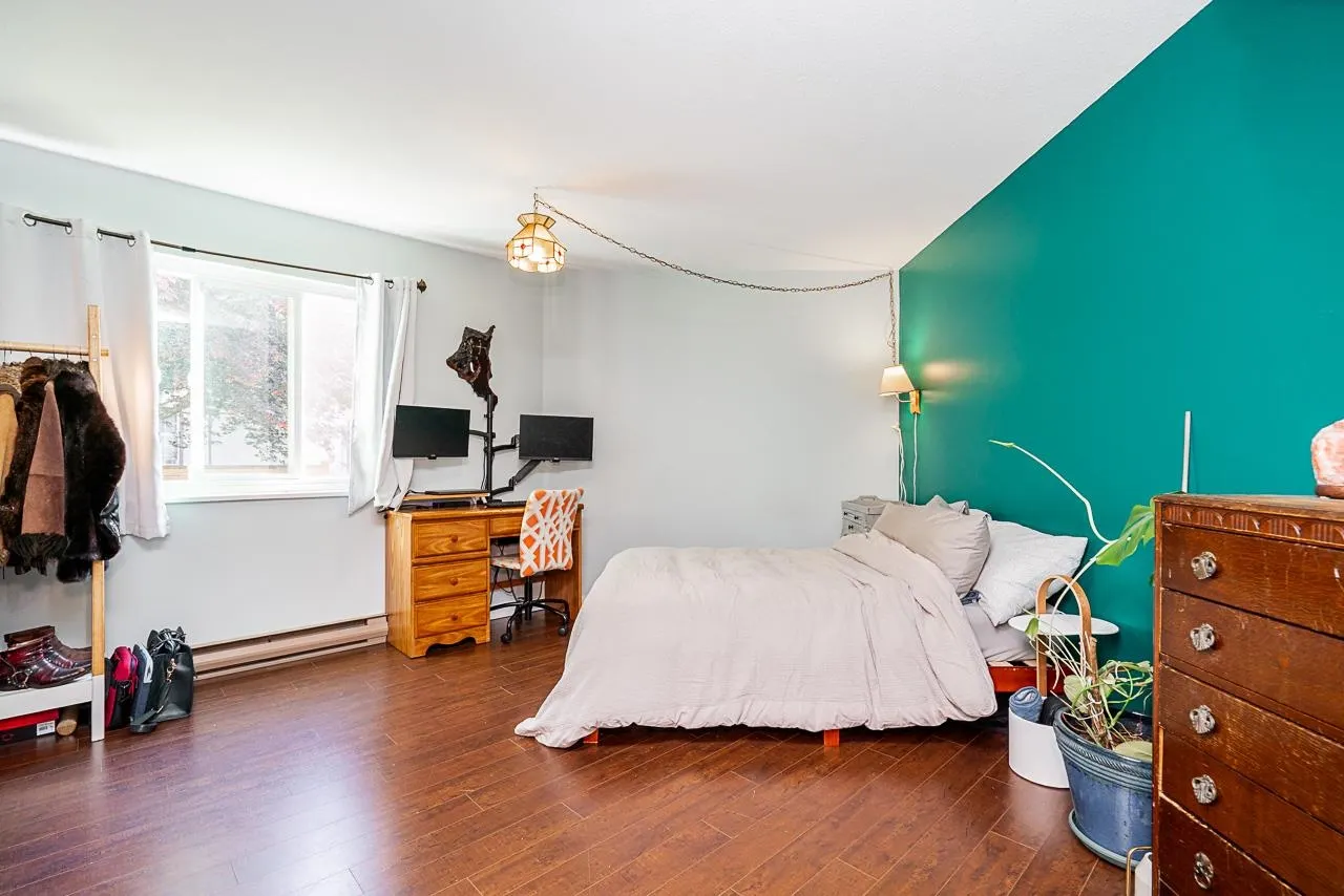 9914 148 Street #34