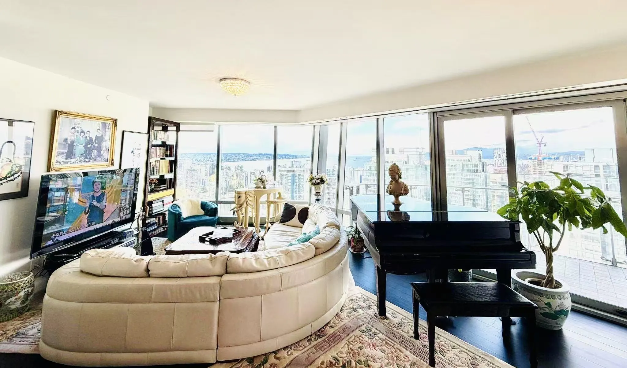 1151 W Georgia Street #3903
