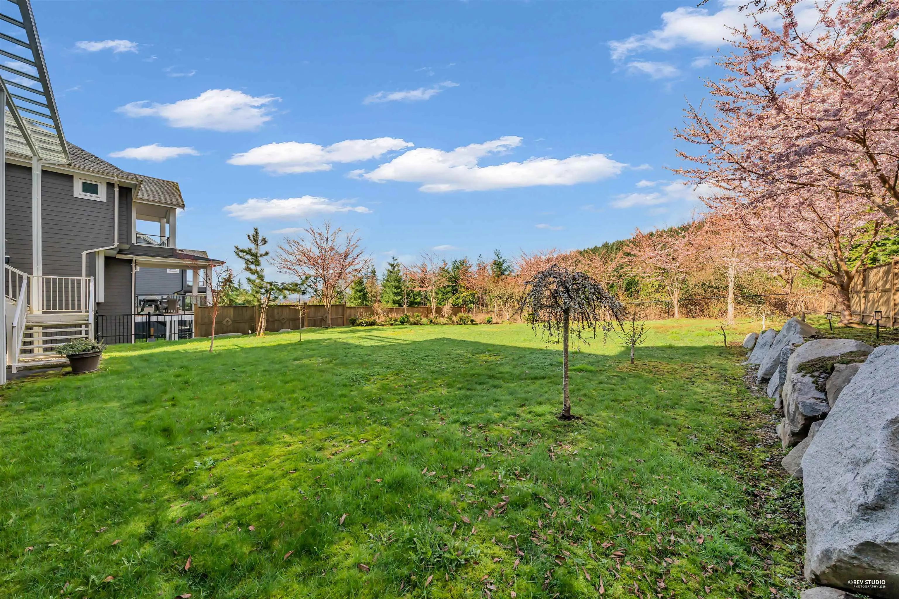 15 Heritage Peak Road