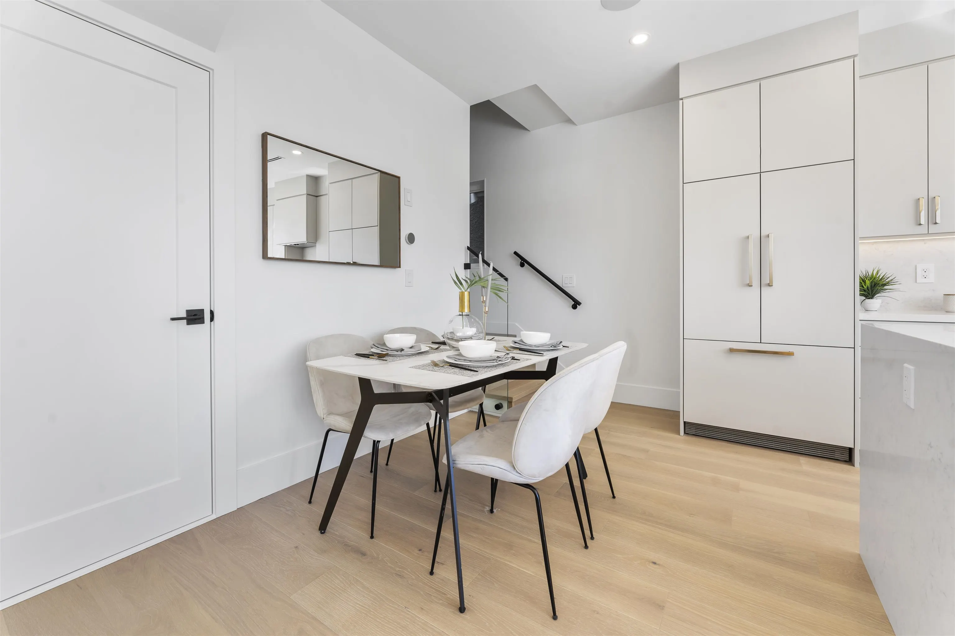 2138 W 48th Avenue #2