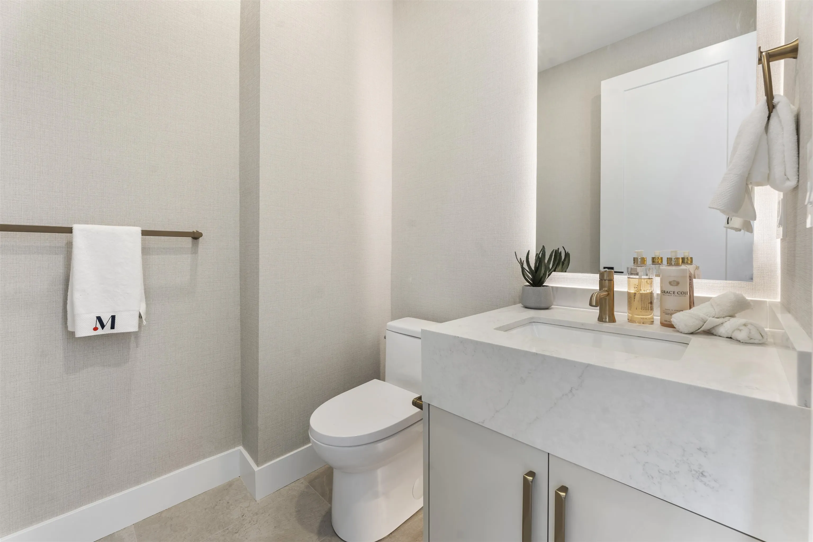 2138 W 48th Avenue #2