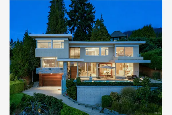4313 Rockridge Road