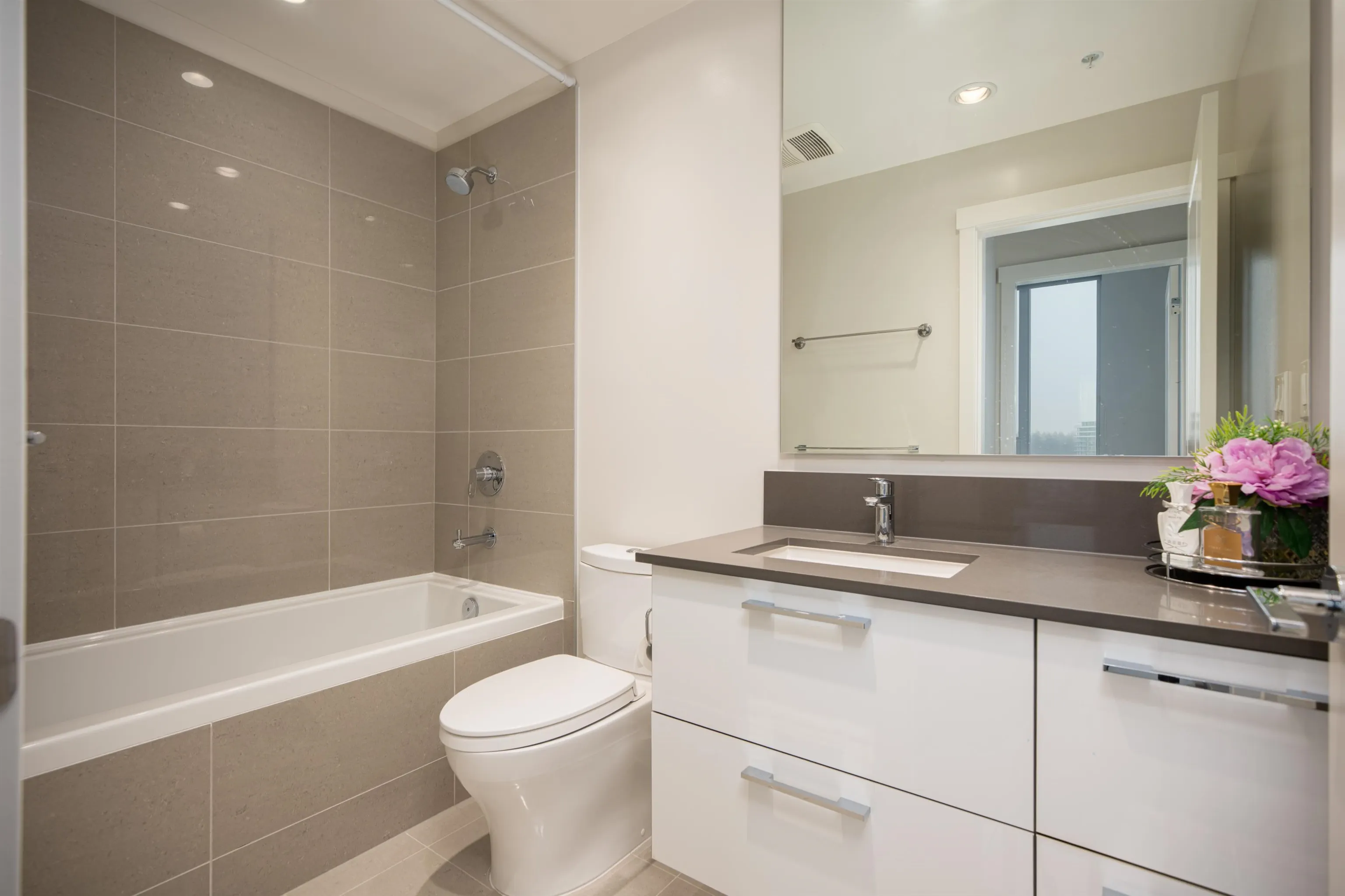 3487 Binning Road #1309