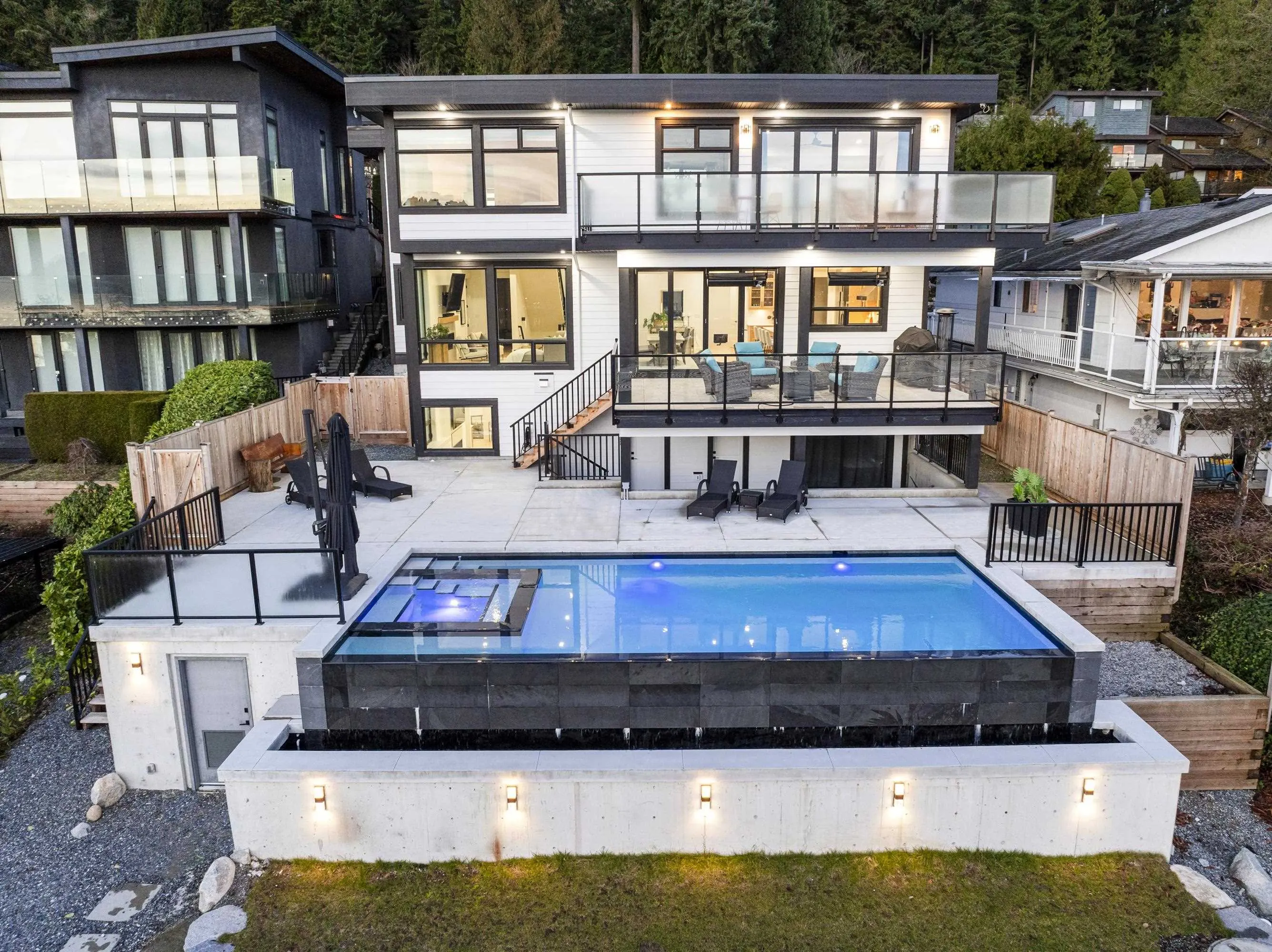 1007 Ioco Road