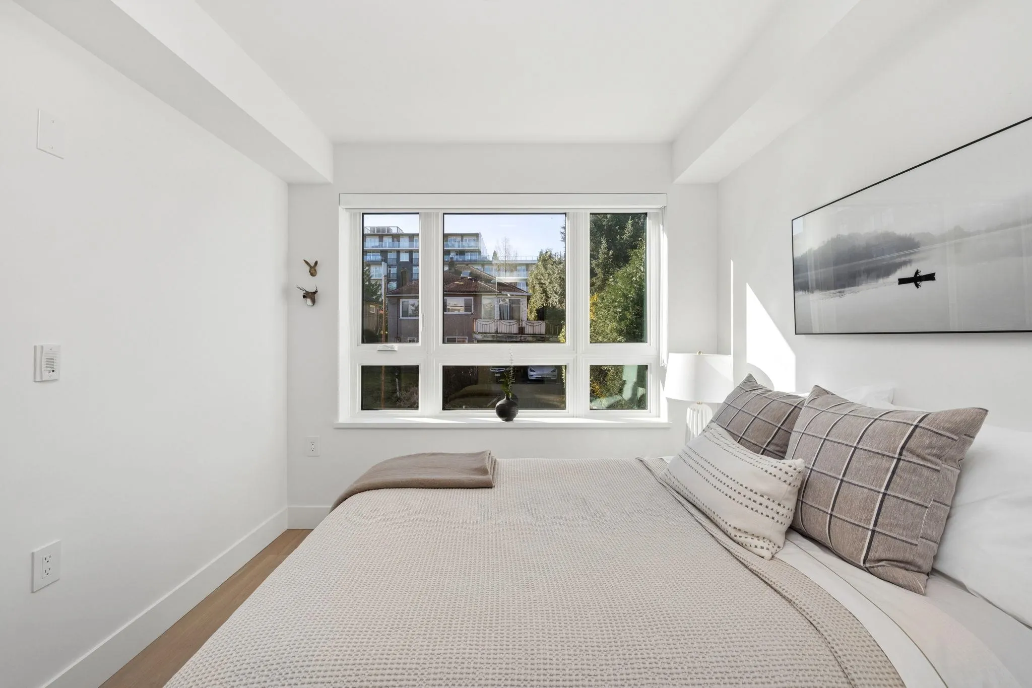 578 W 24 Avenue #222