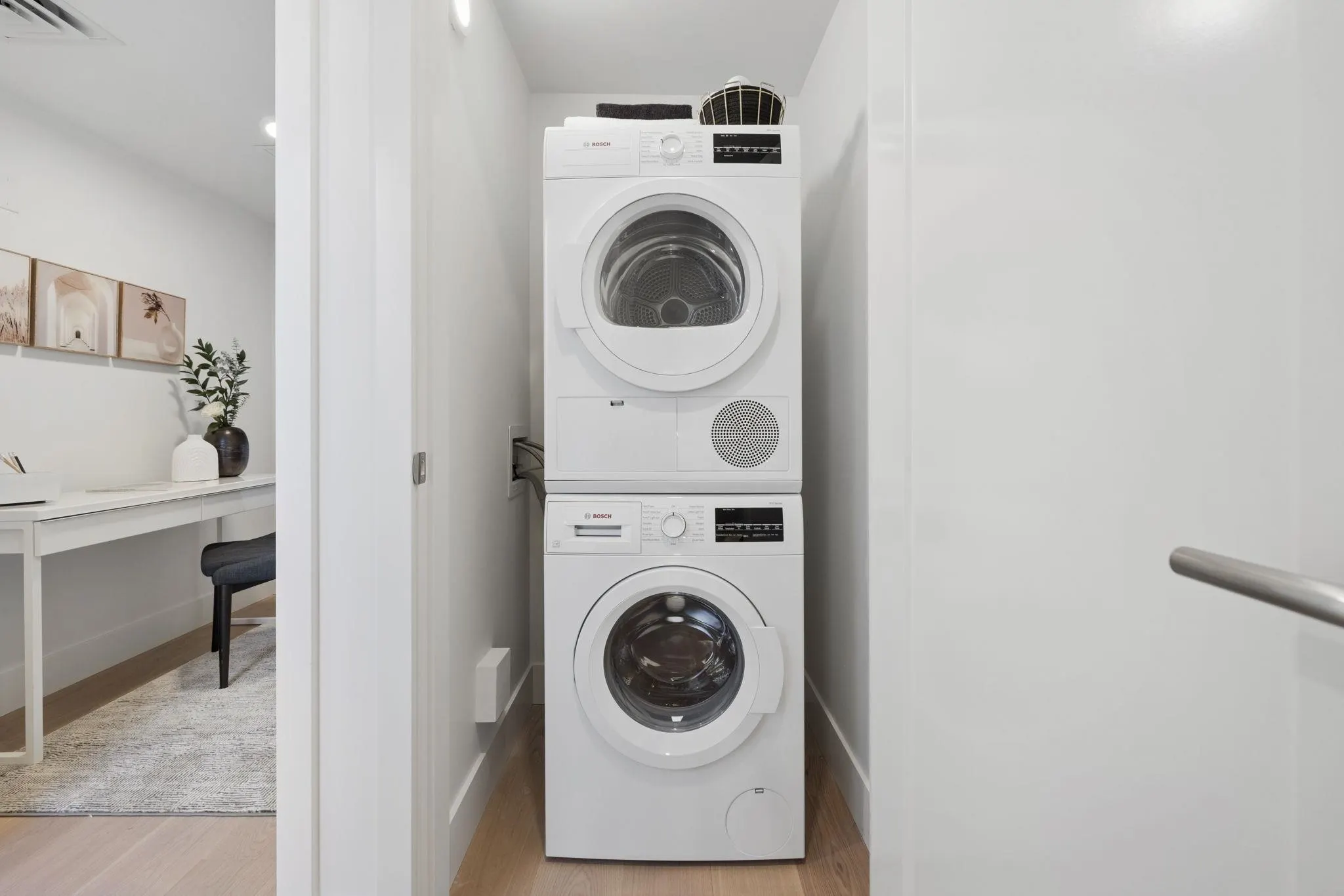 578 W 24 Avenue #222