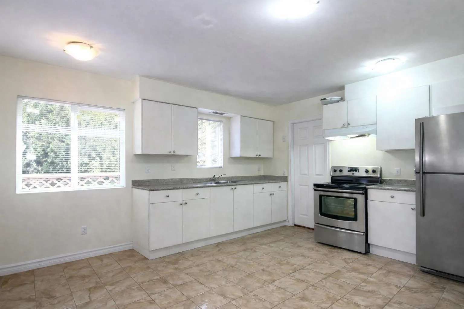 13475 Hilton Road