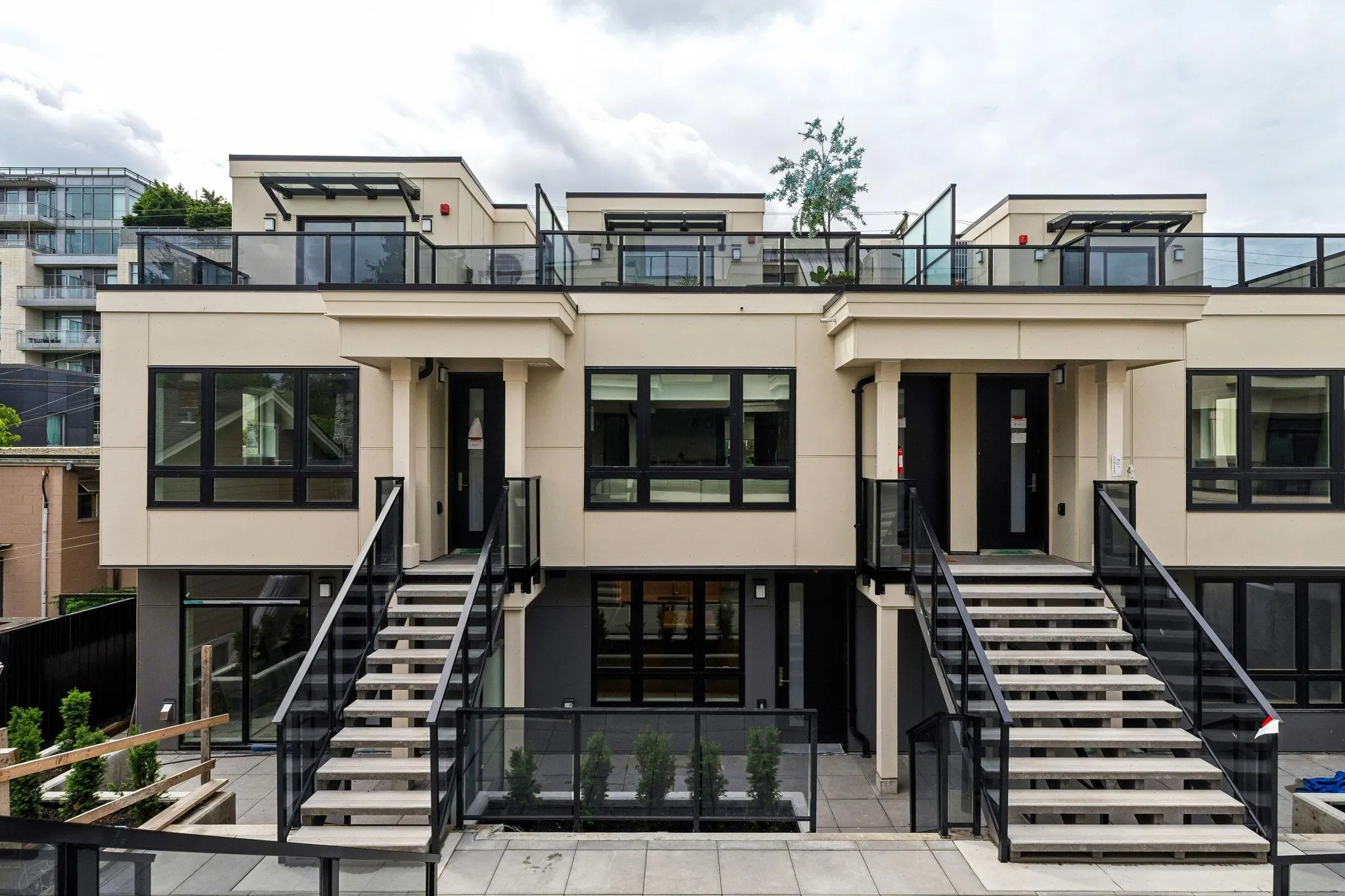 578 W 24 Avenue #122