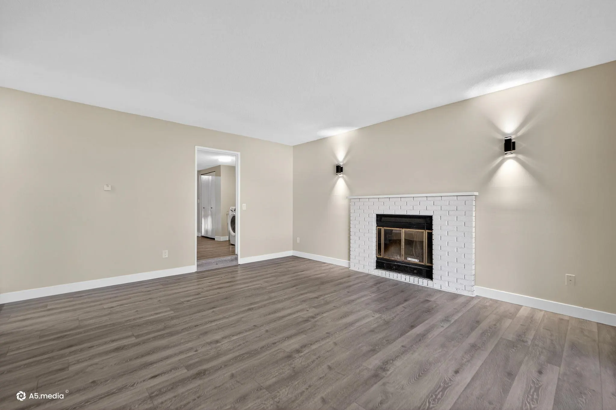 14085 114a Avenue