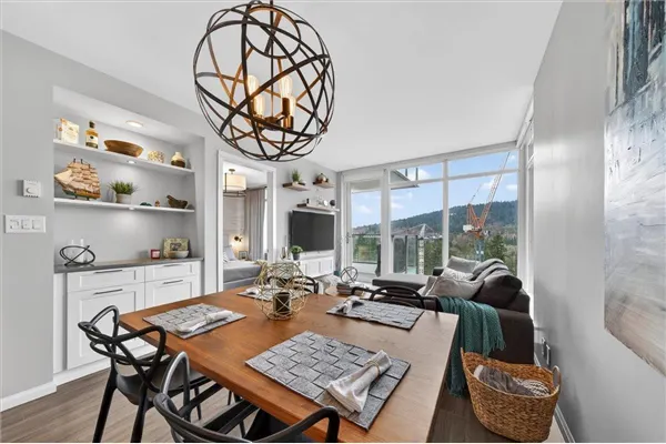 520 Como Lake Avenue #1003