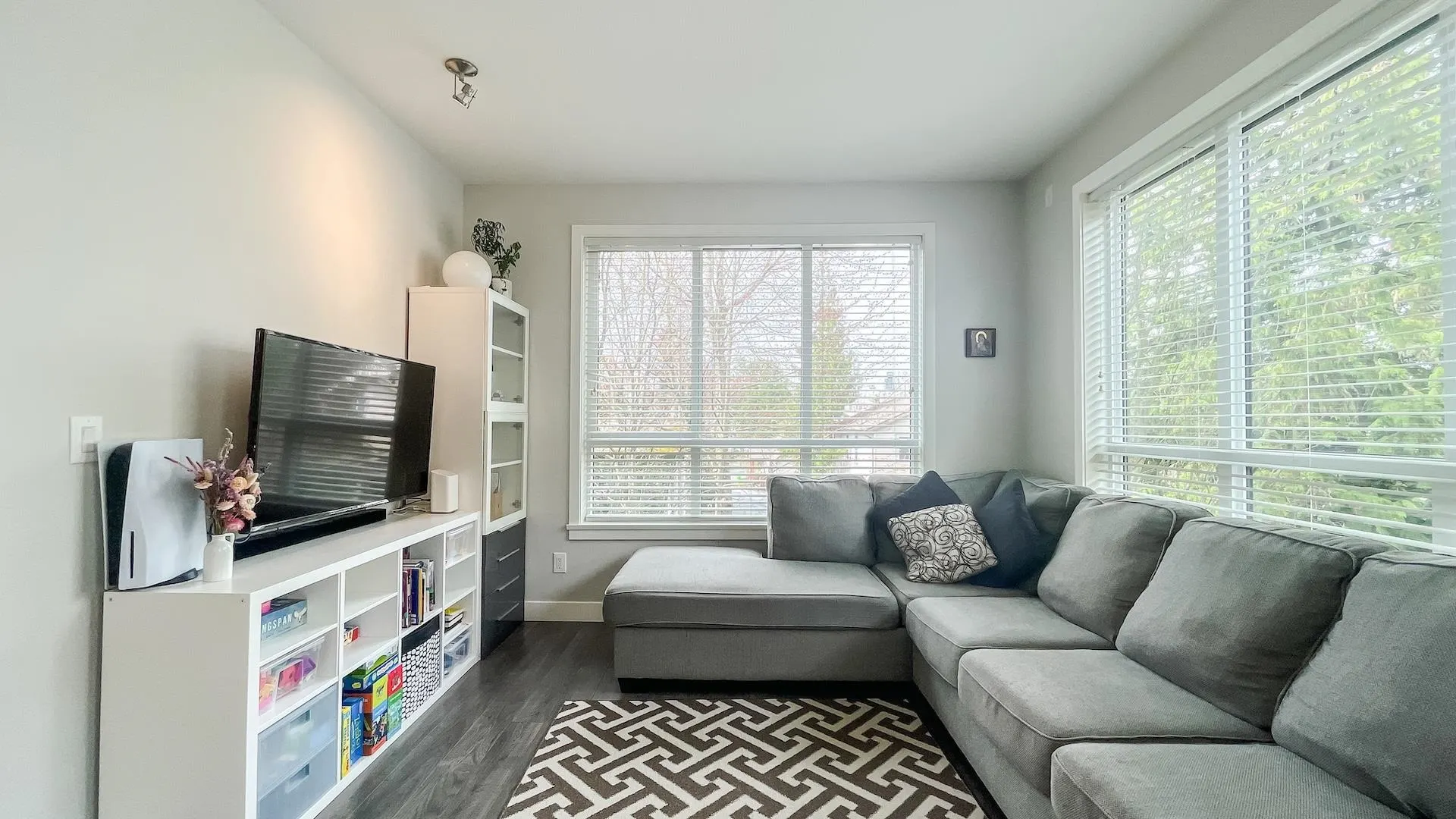 10455 154 Street #207