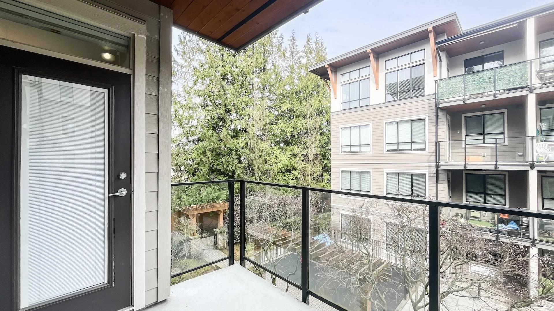 10455 154 Street #207