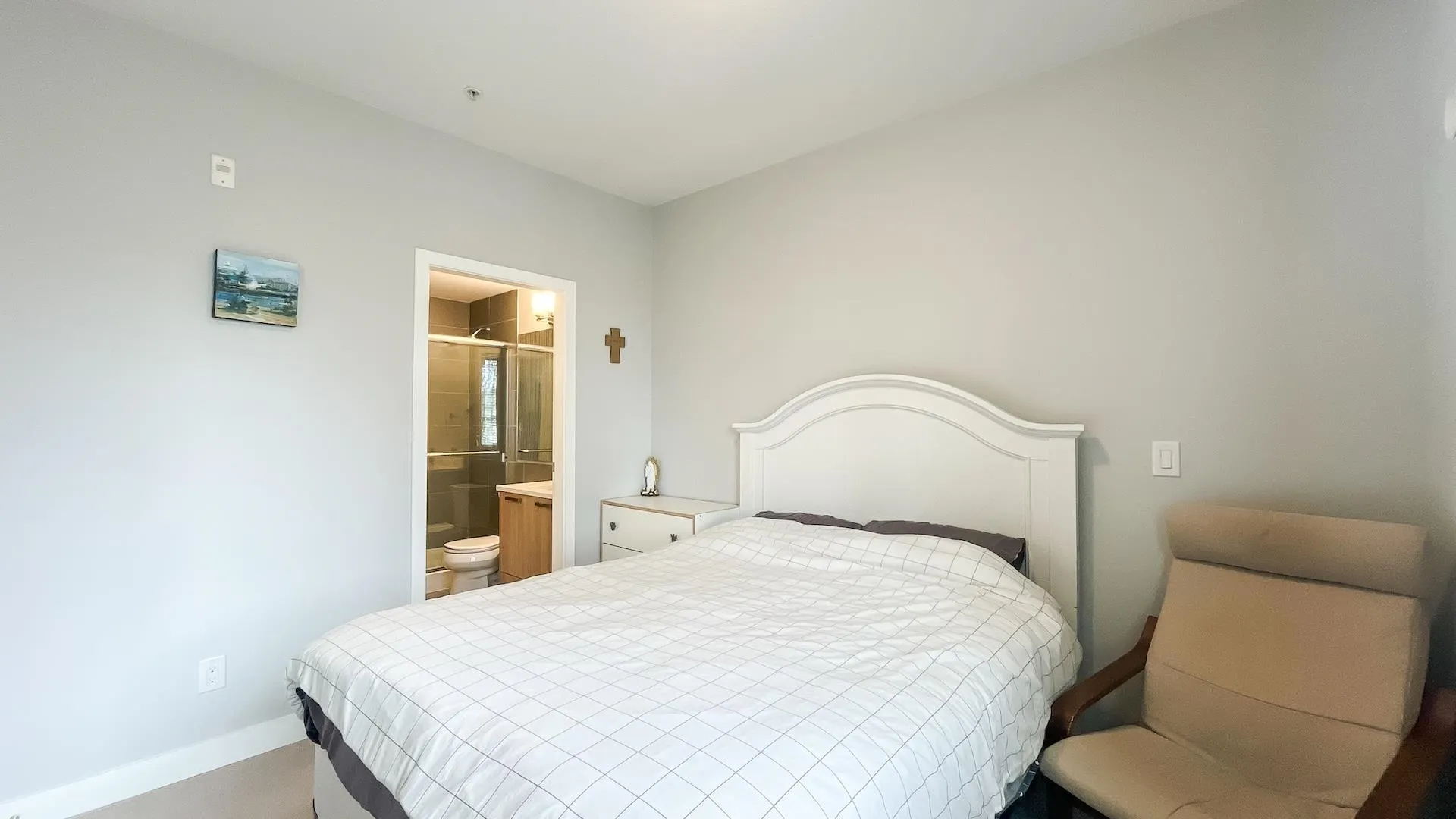 10455 154 Street #207