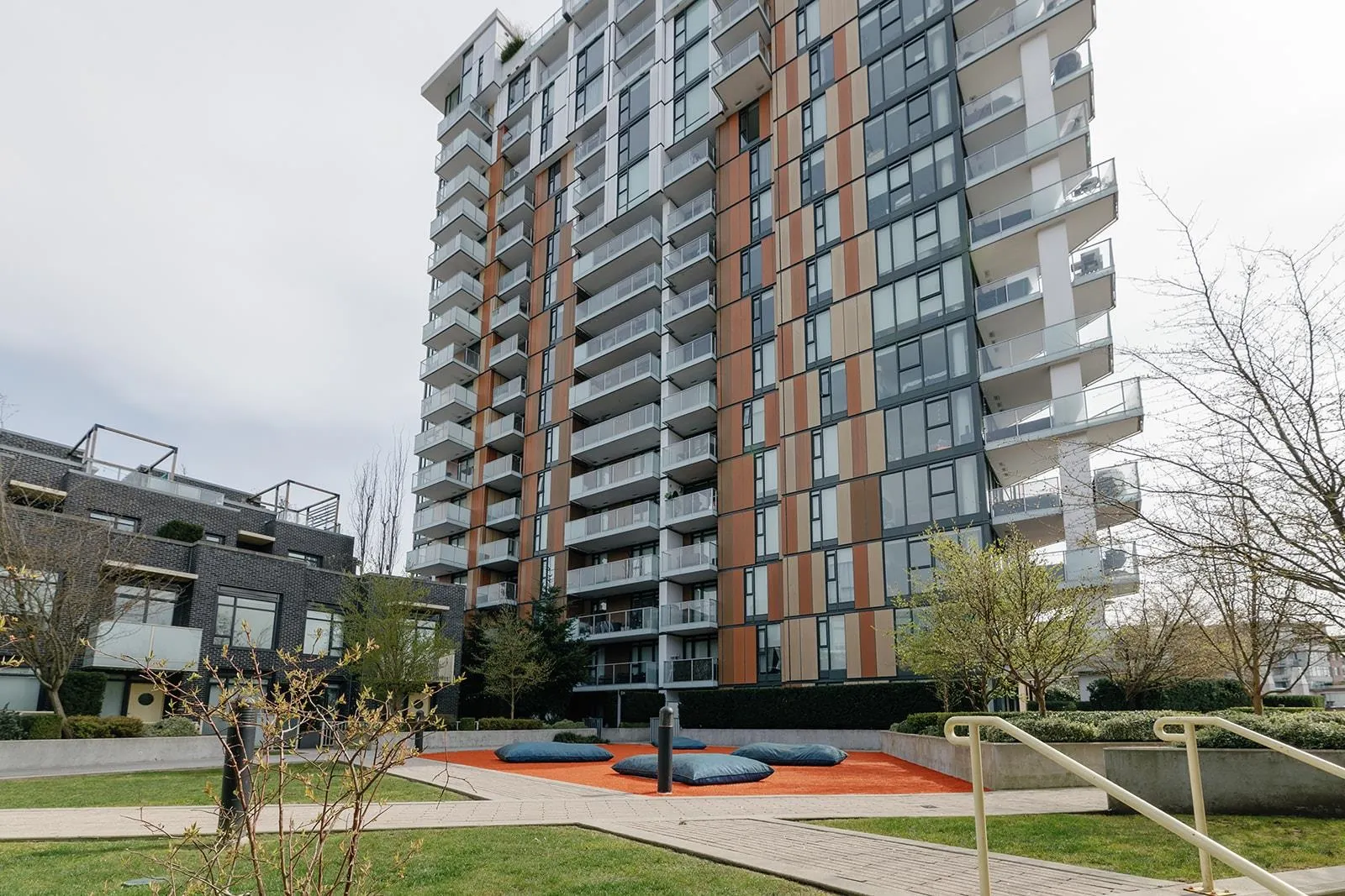 285 E 10th Avenue #305