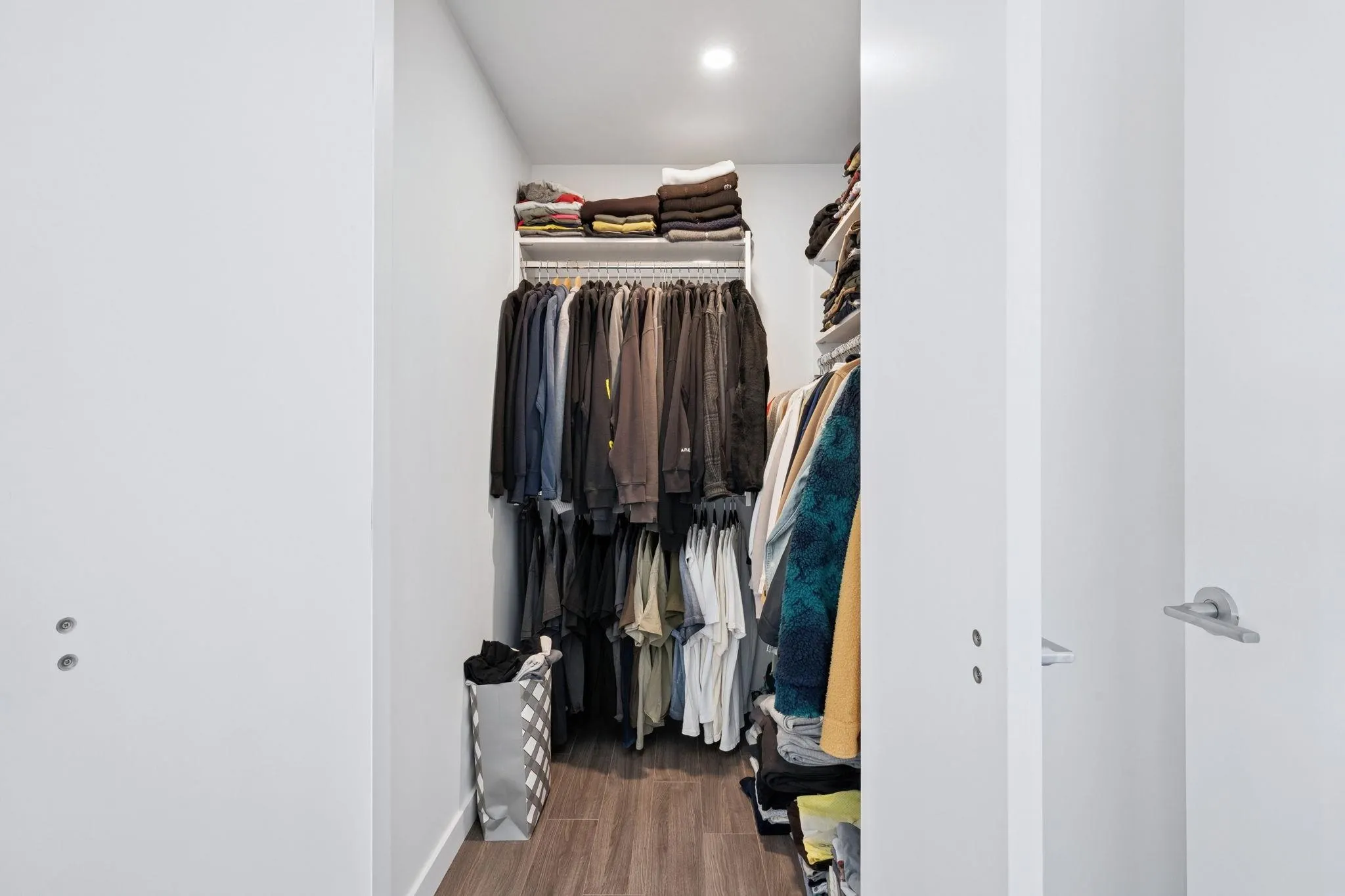 210 E 5th Avenue #802