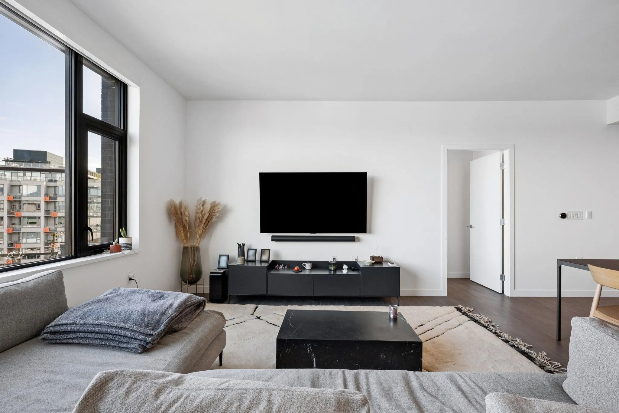 210 E 5th Avenue #802