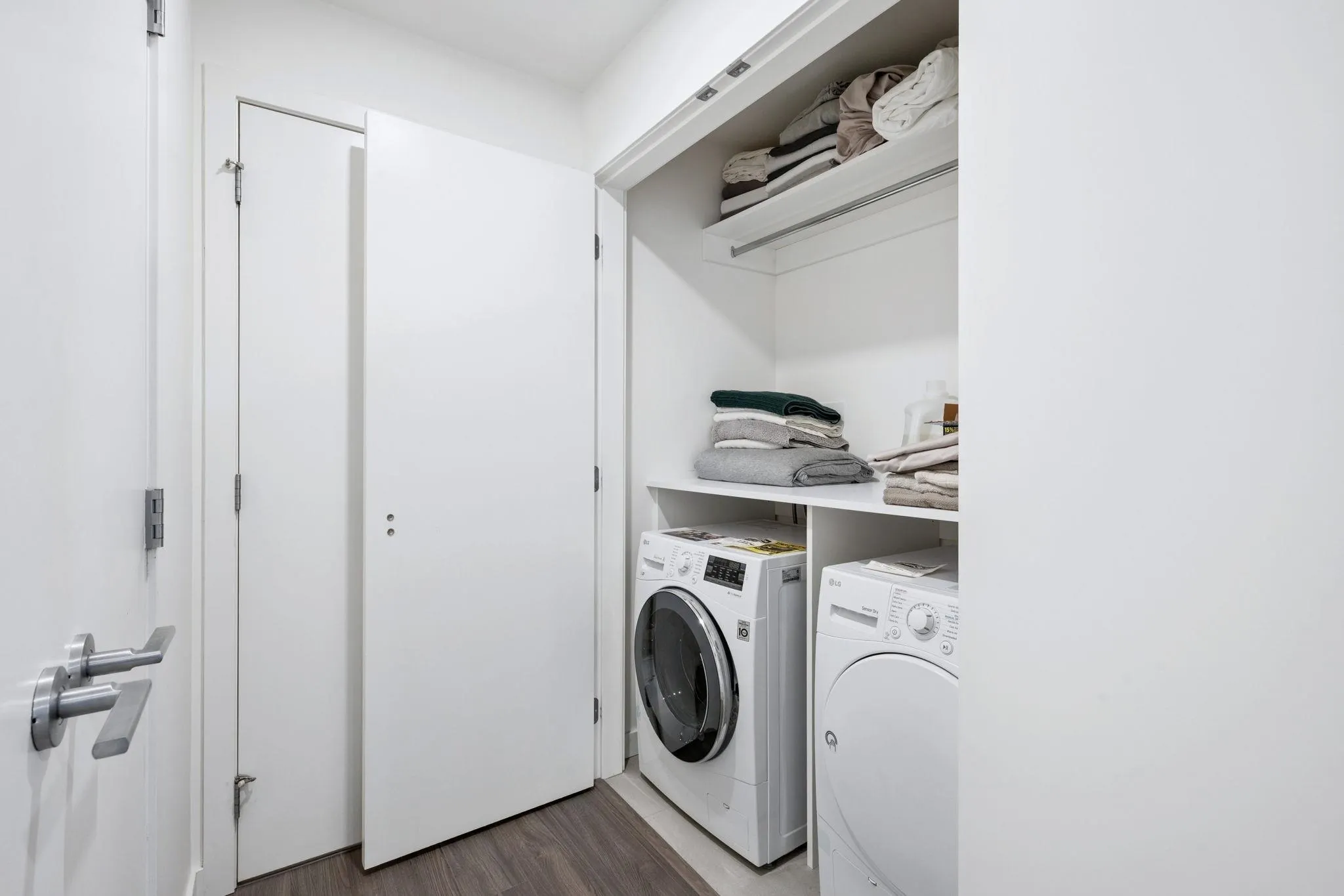 210 E 5th Avenue #802