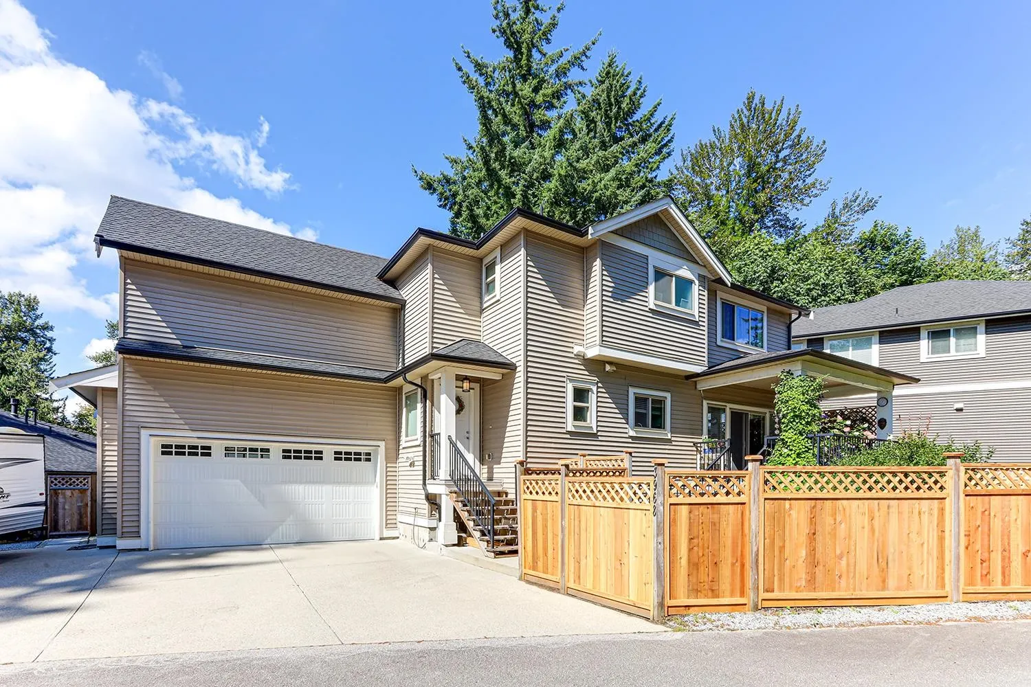 3968 Robin Place