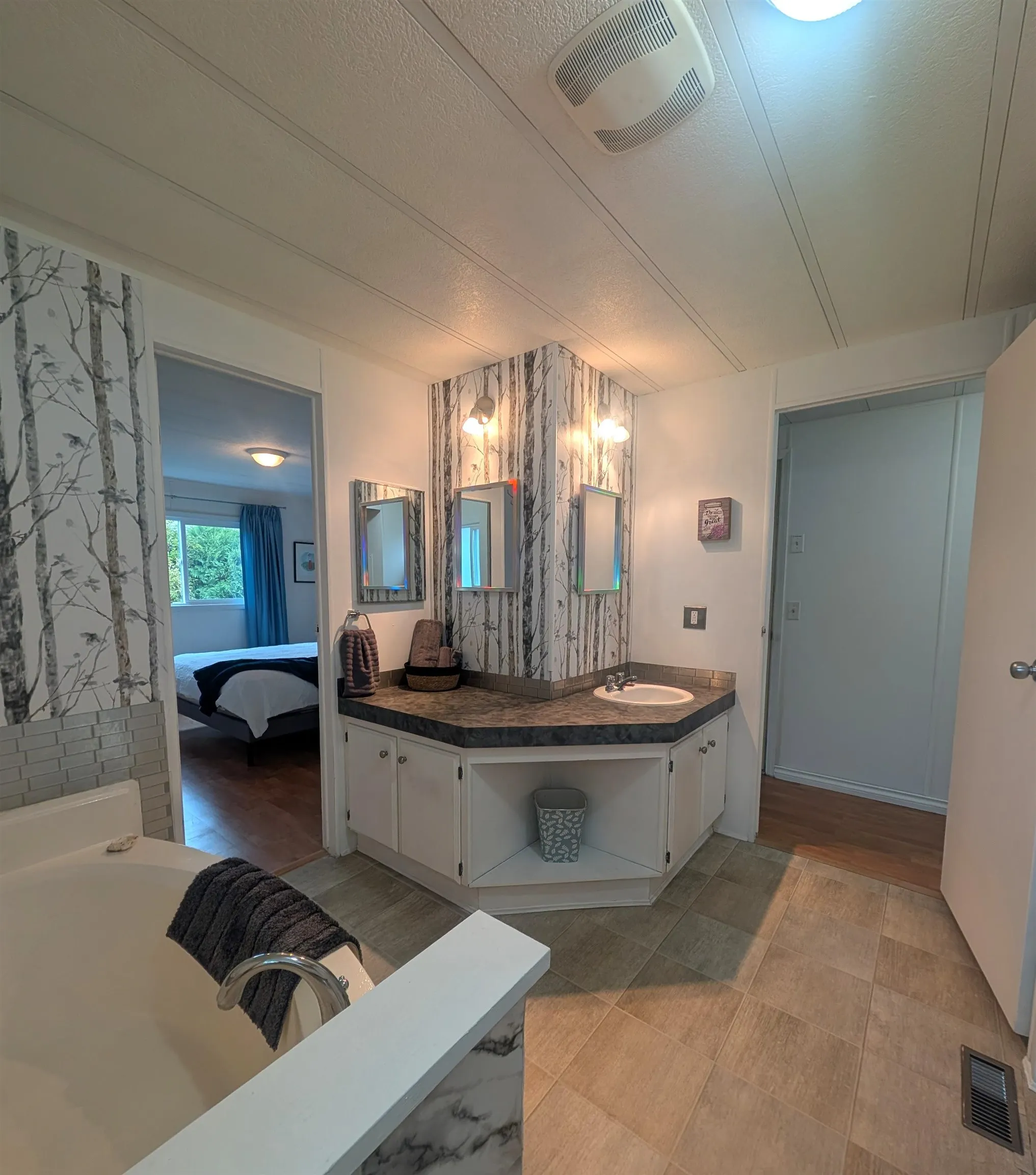 27111 0 Avenue #129