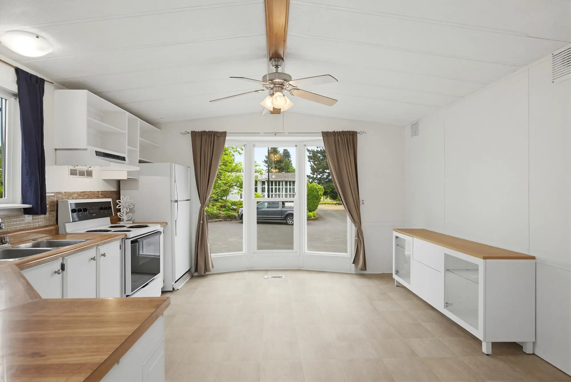 27111 0 Avenue #129