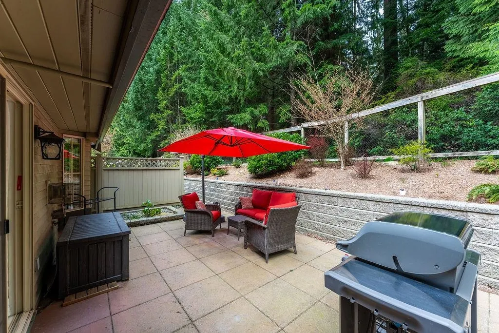 1550 Larkhall Crescent #29