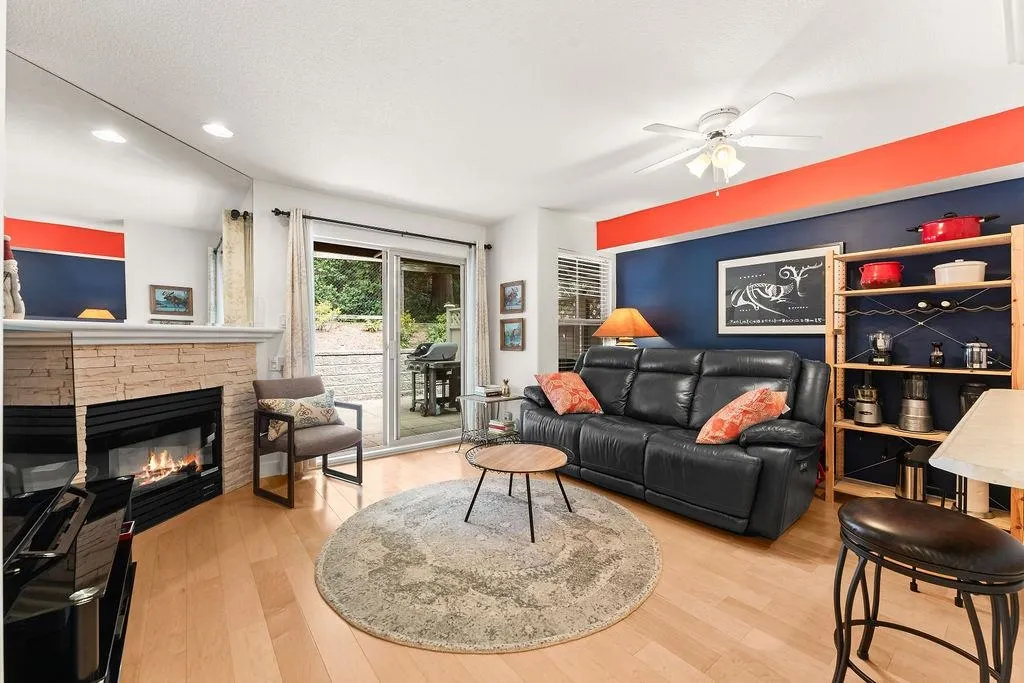 1550 Larkhall Crescent #29