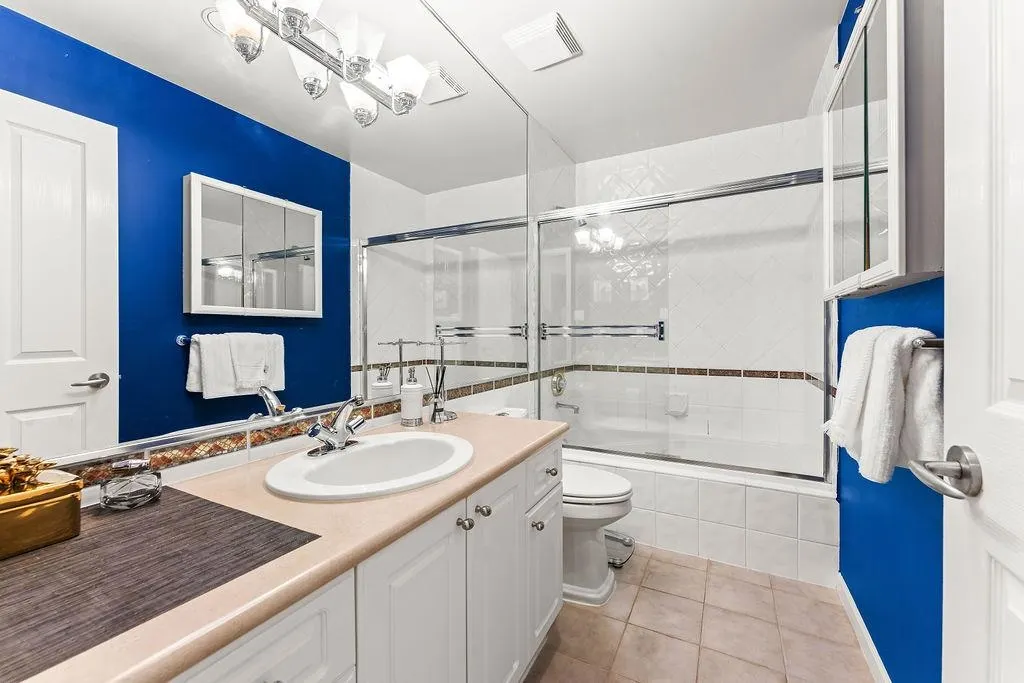 1550 Larkhall Crescent #29