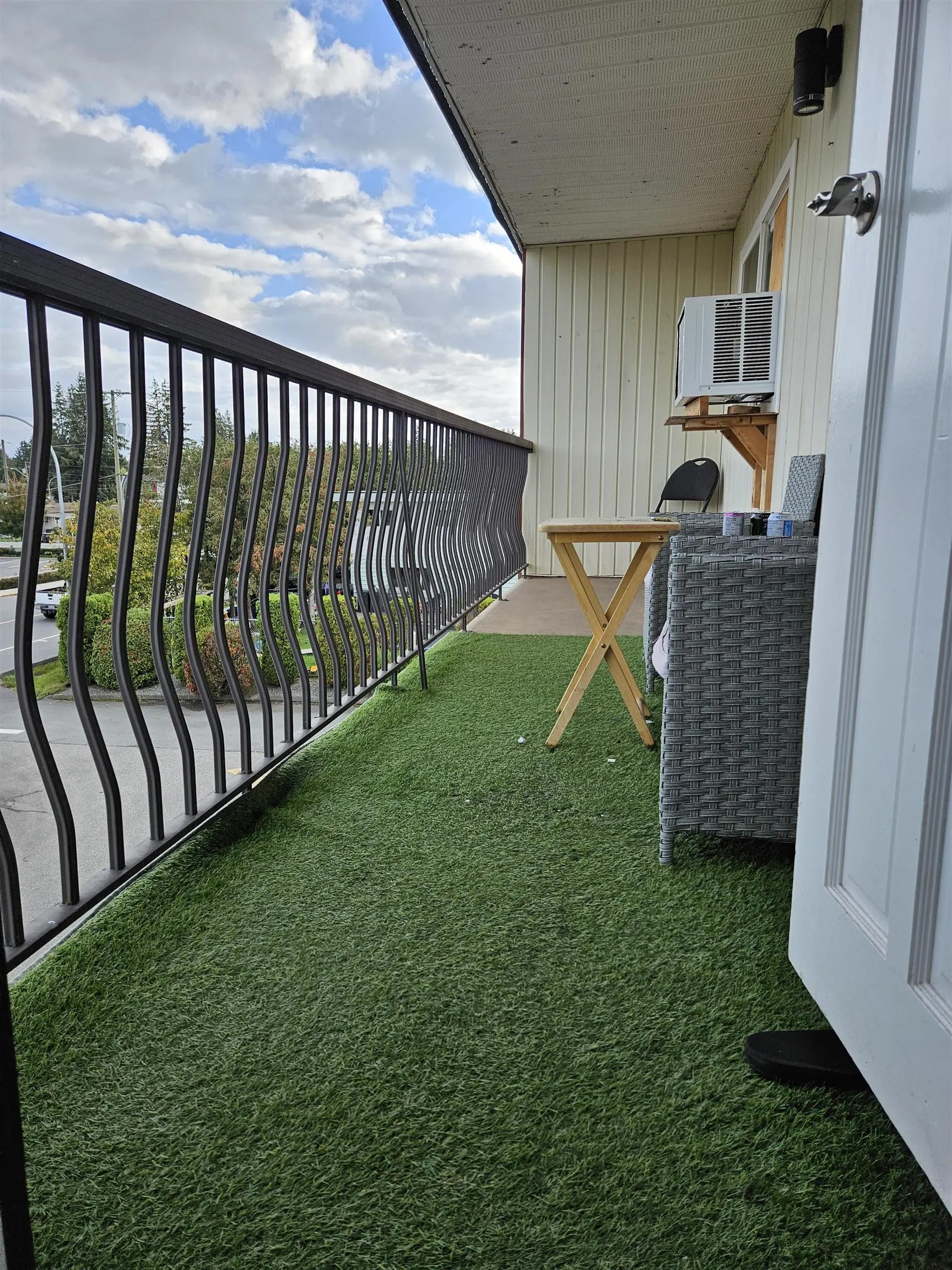 3043 270 Street #304