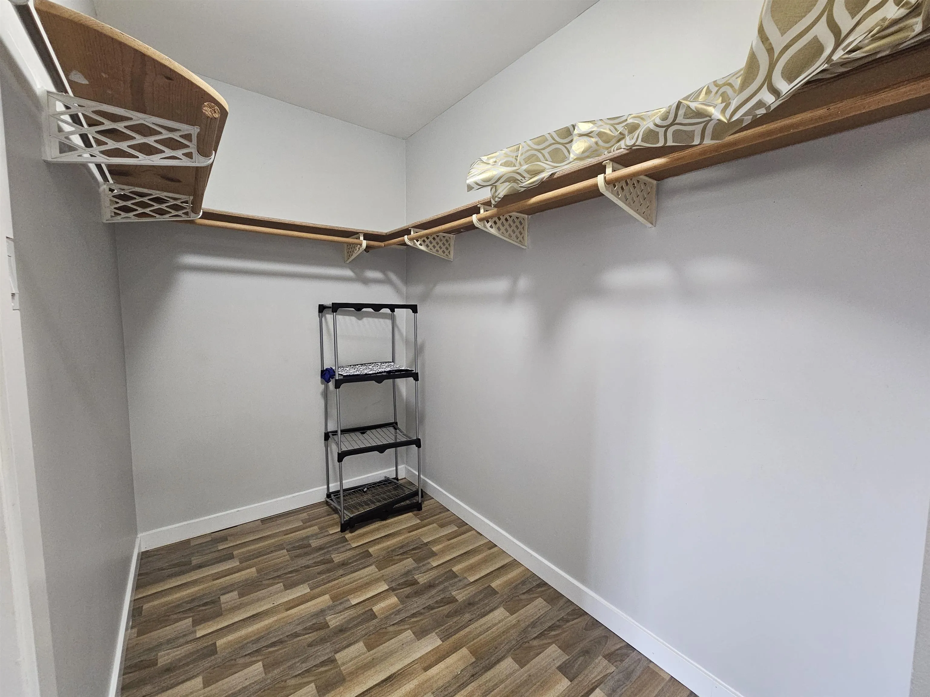 3043 270 Street #304