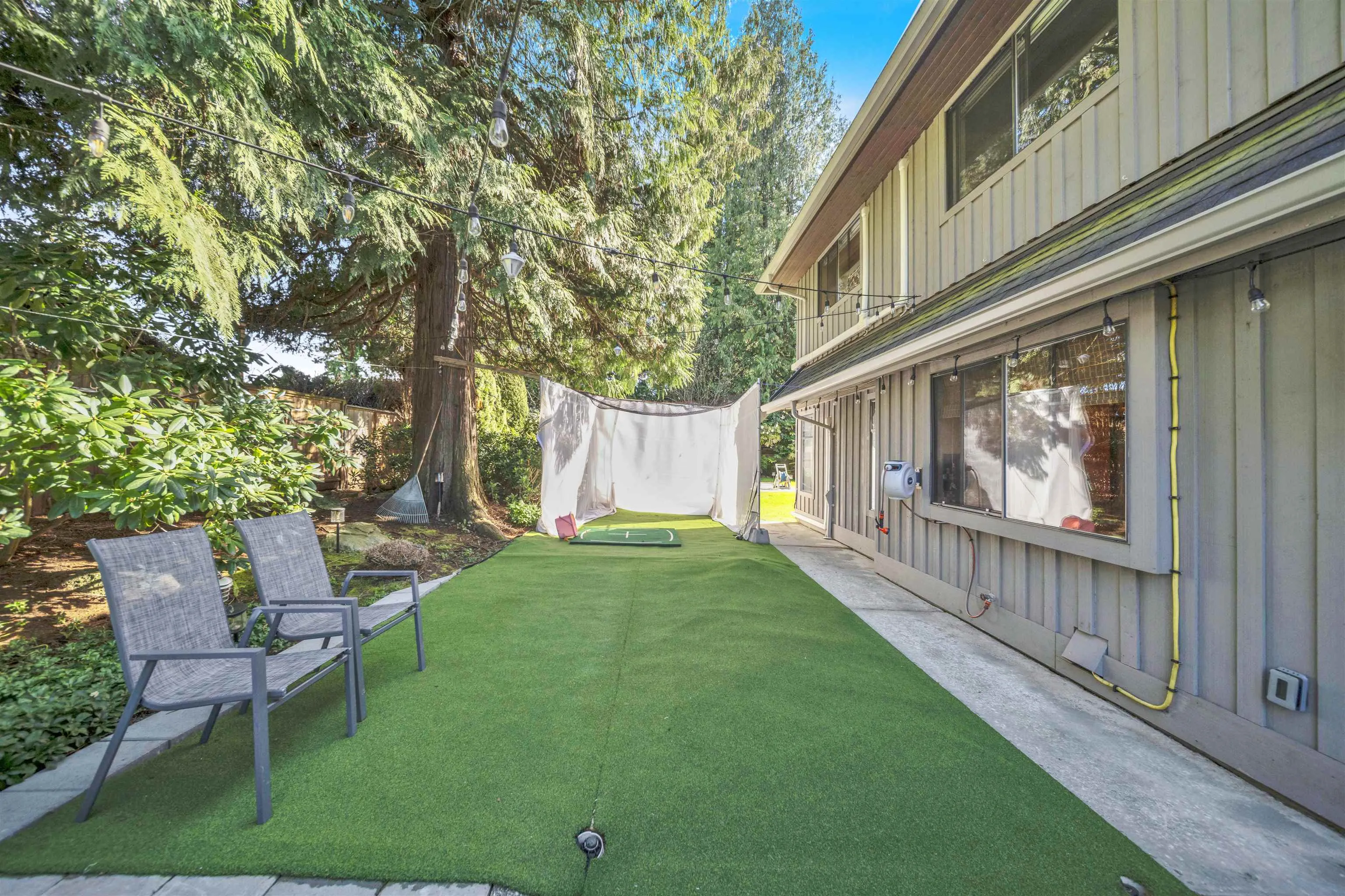 1206 Pacific Drive