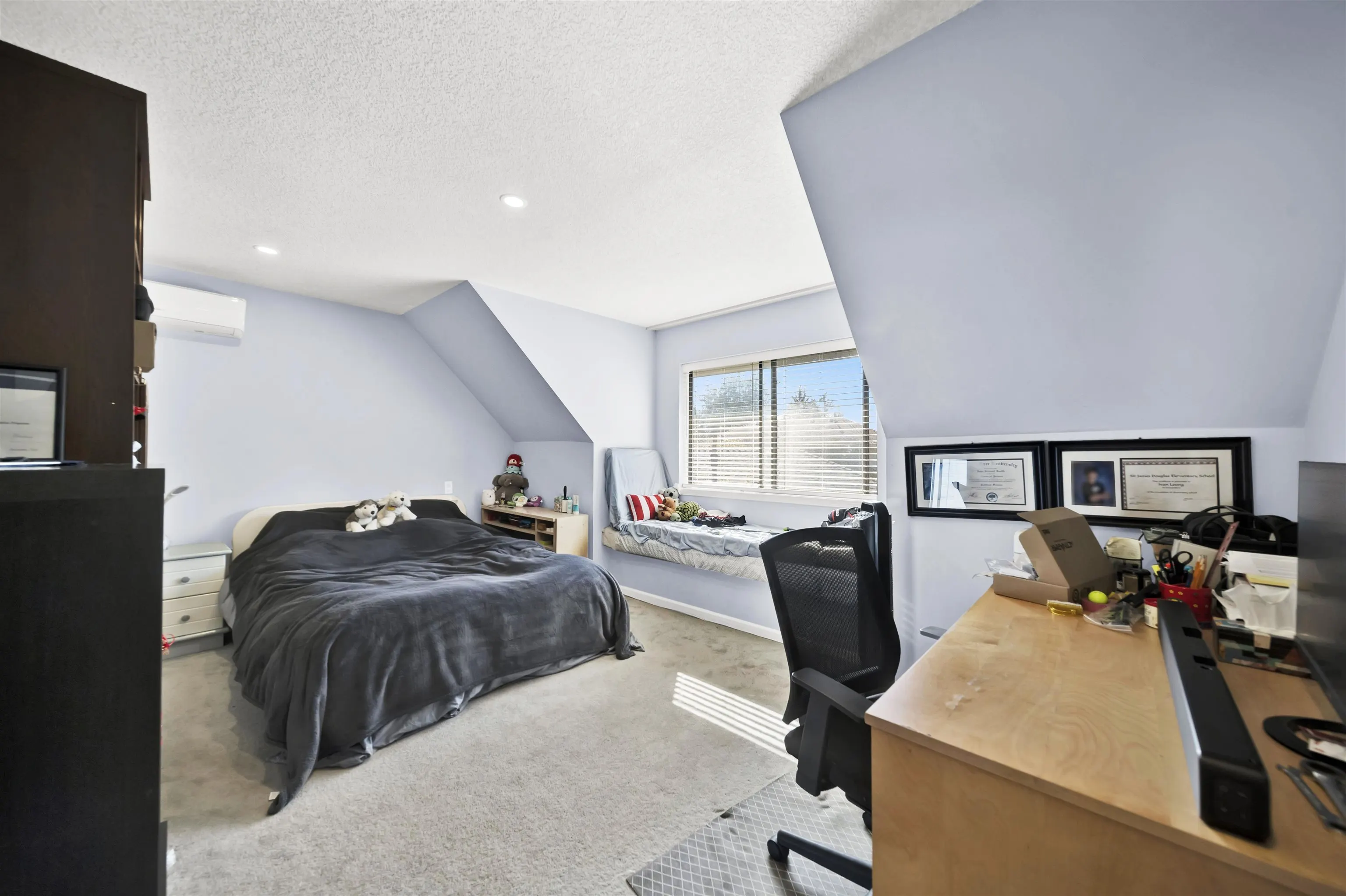 1206 Pacific Drive