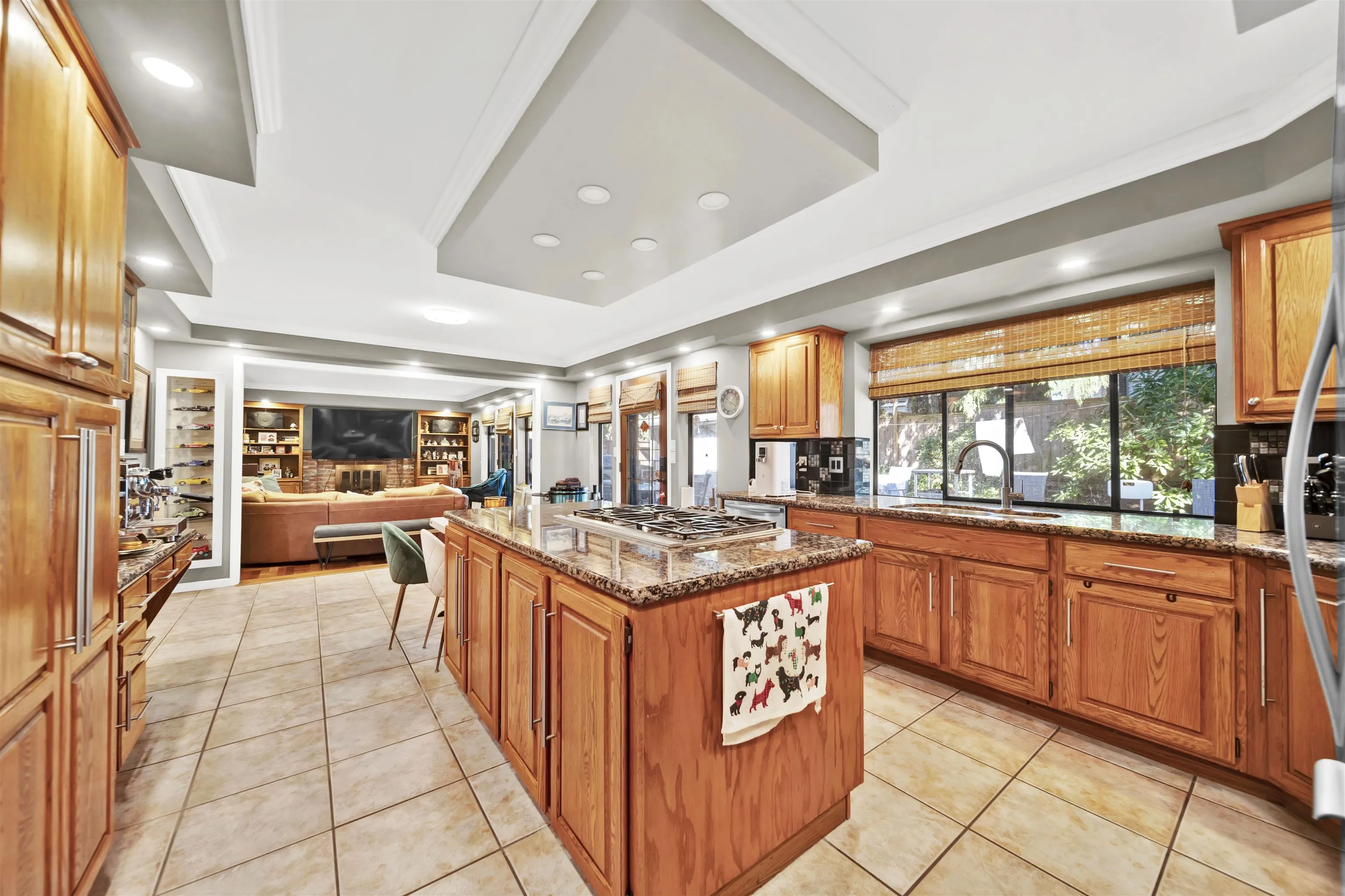 1206 Pacific Drive
