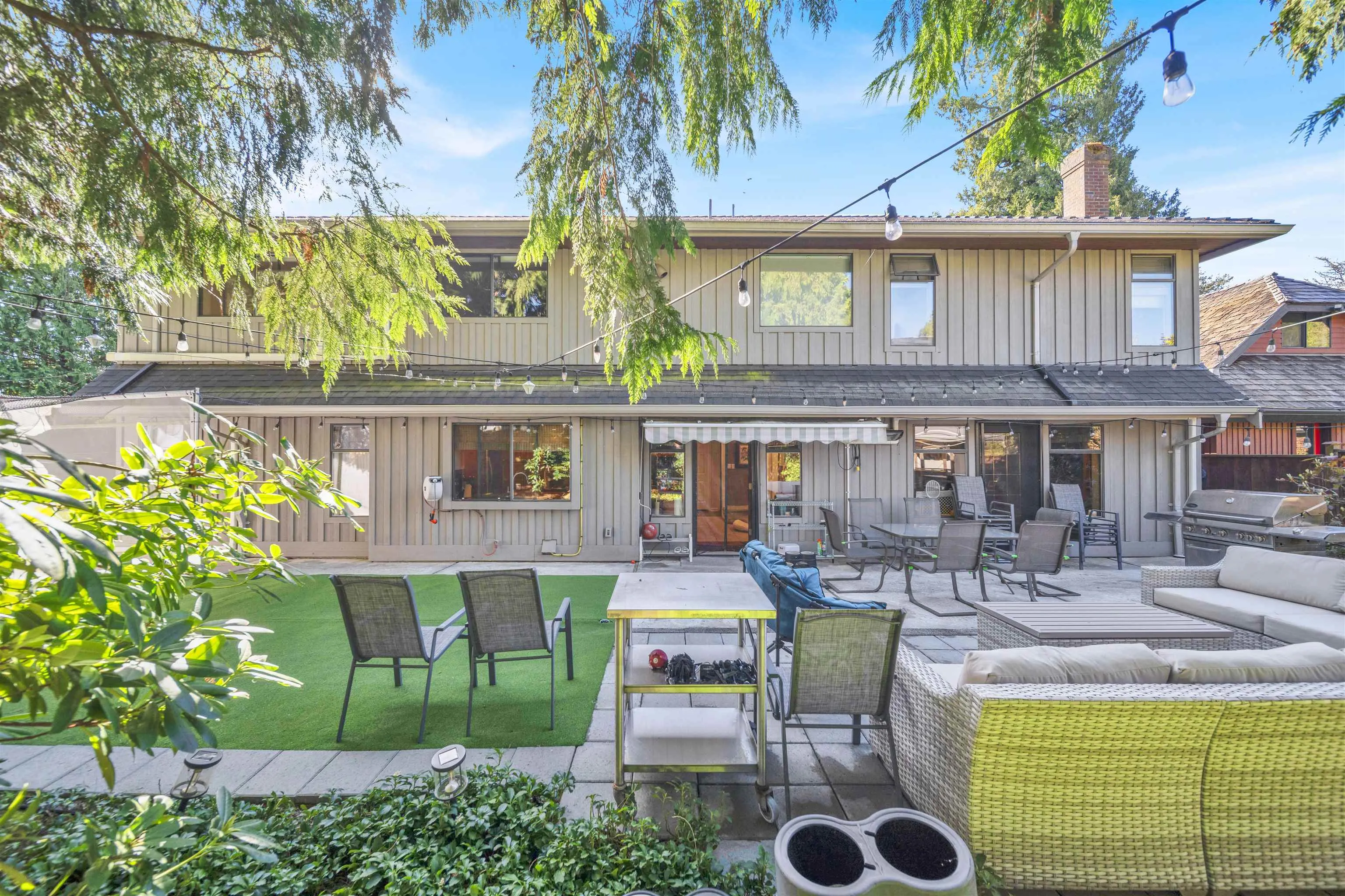 1206 Pacific Drive