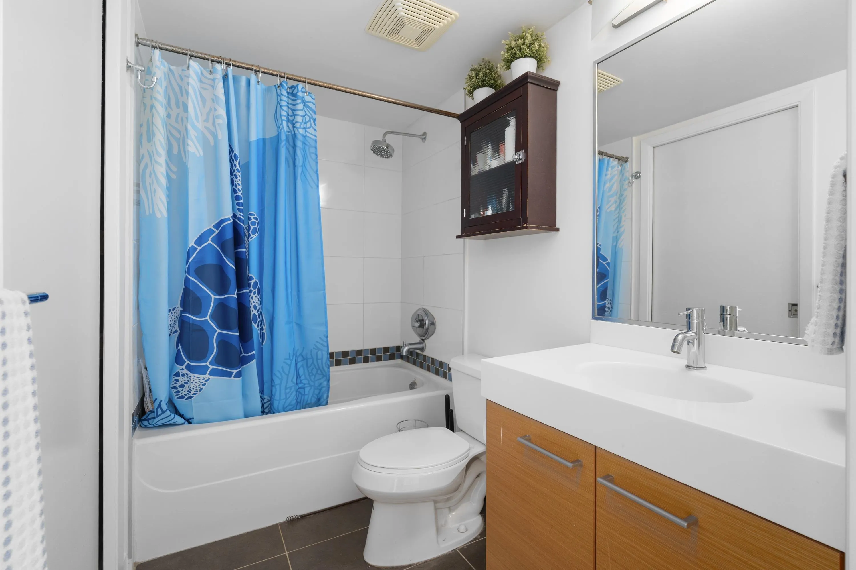 2770 Sophia Street #709