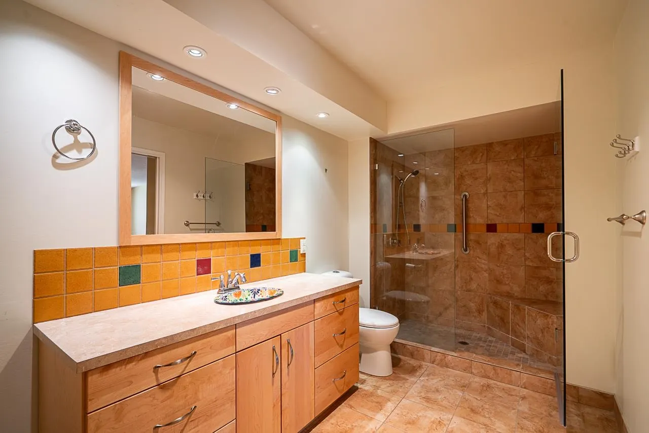 12890 17 Avenue #204