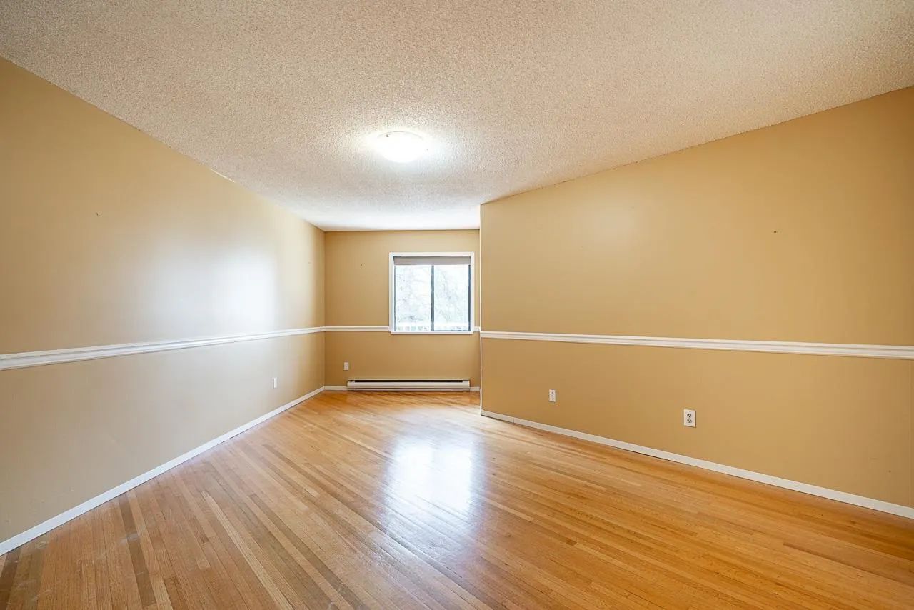 12890 17 Avenue #204