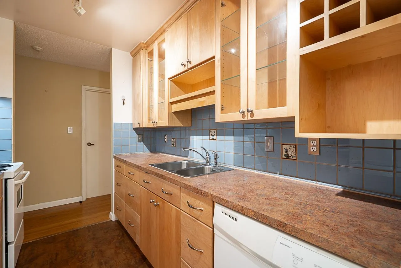 12890 17 Avenue #204